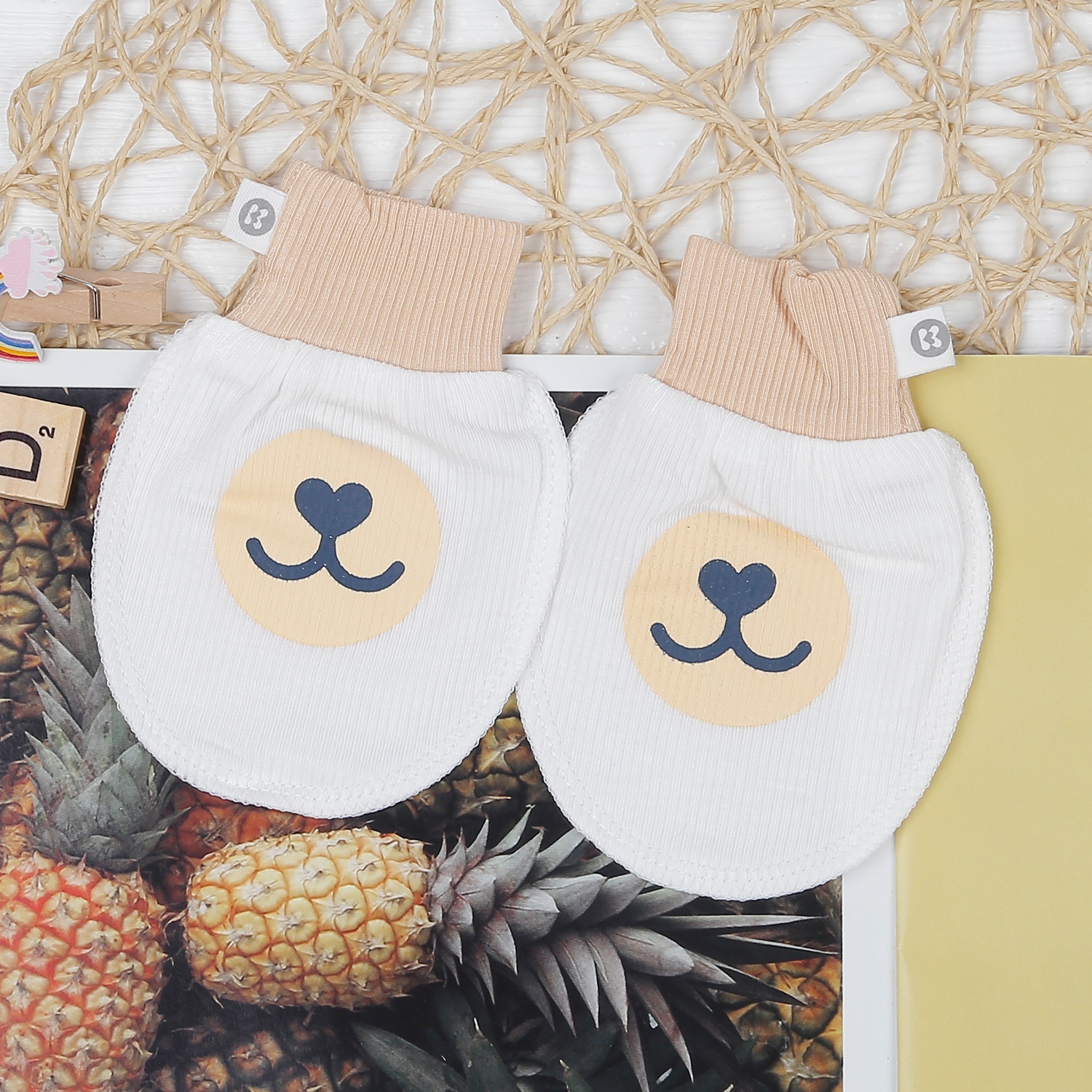 Set bao tay bao chân sơ sinh kẻ tăm KidsPlaza ND22T ( Trắng be) hình 2