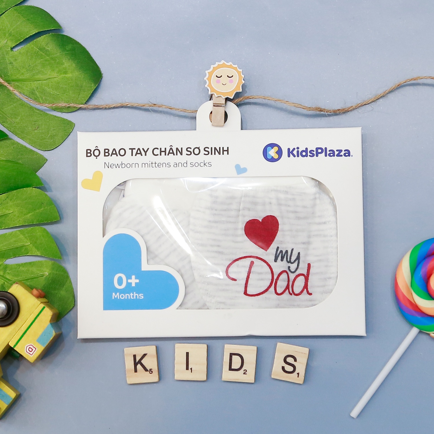 Set bao tay chân Otis KidsPlaza ND22H trắng kẻ ghi hình 1