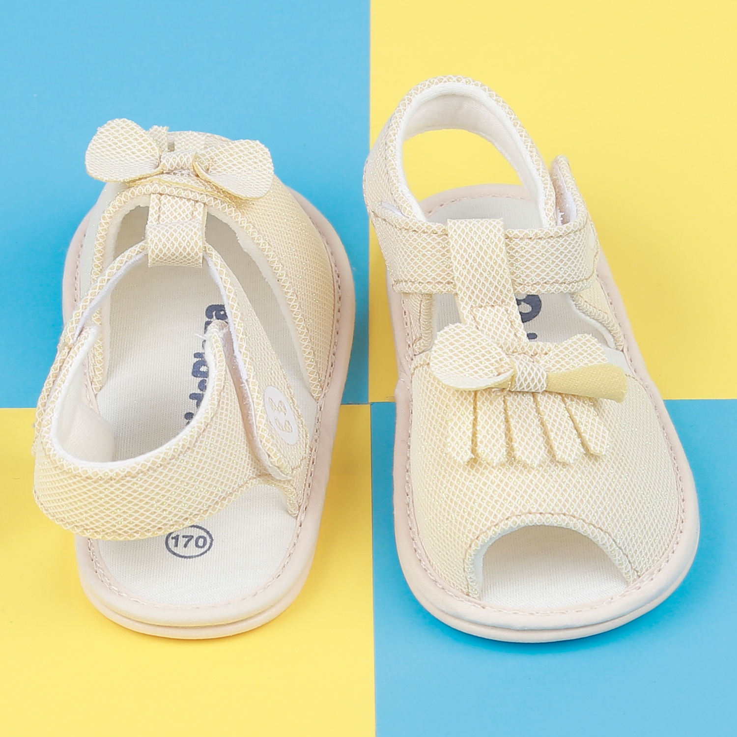Dép sandal tập đi KidsPlaza  22K-S6 thắt nơ (Be)  hình 2