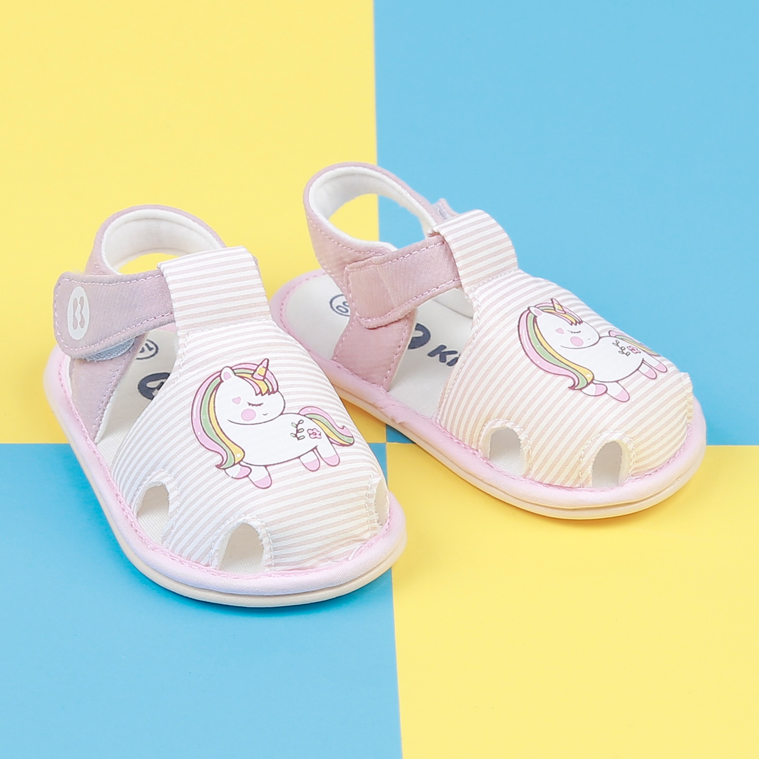 Dép sandal tập đi KidsPlaza 22K-S8 hình Pony hồng hình 1