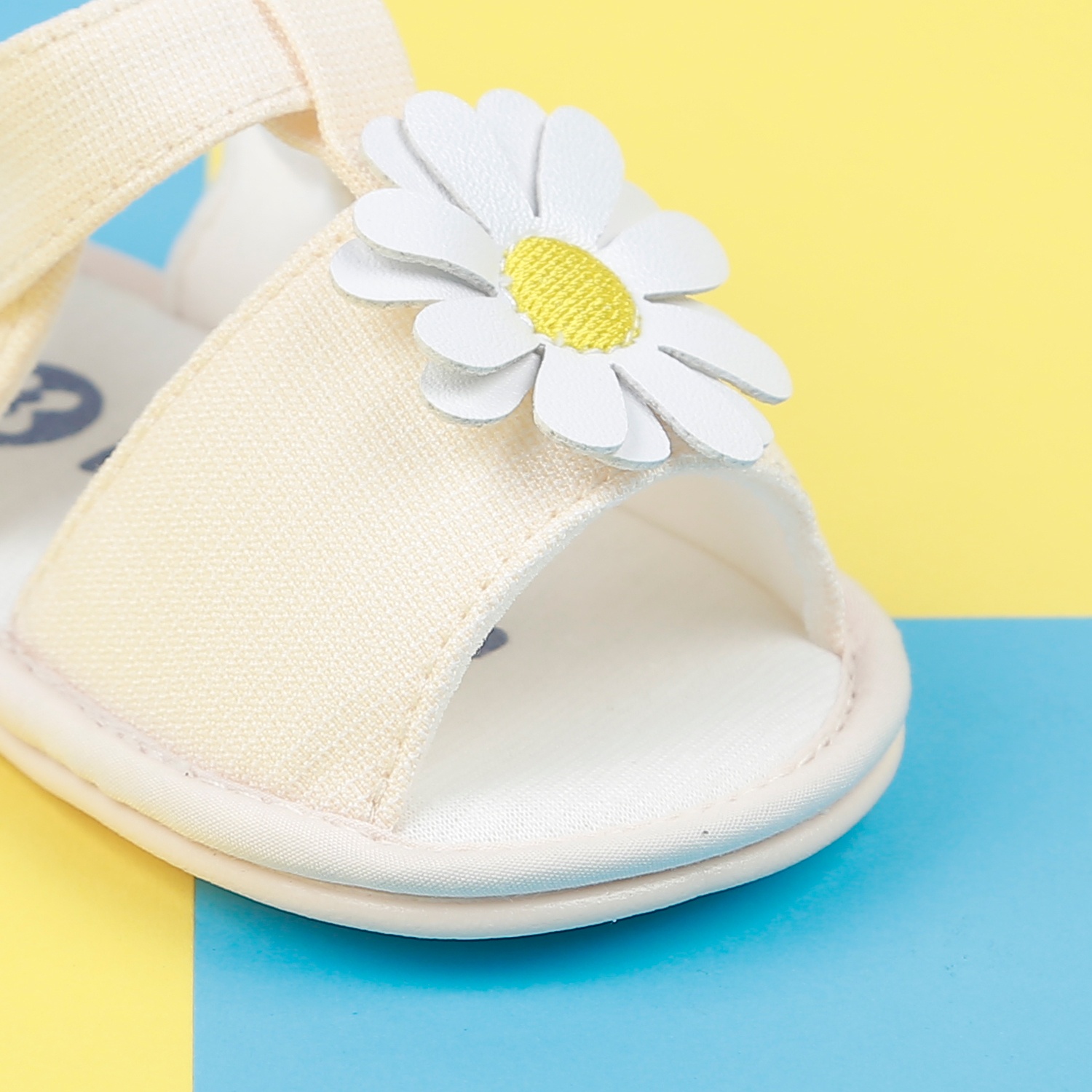 Dép sandal tập đi KidsPlaza hình hoa 22K-S7 (Be)  hình 3