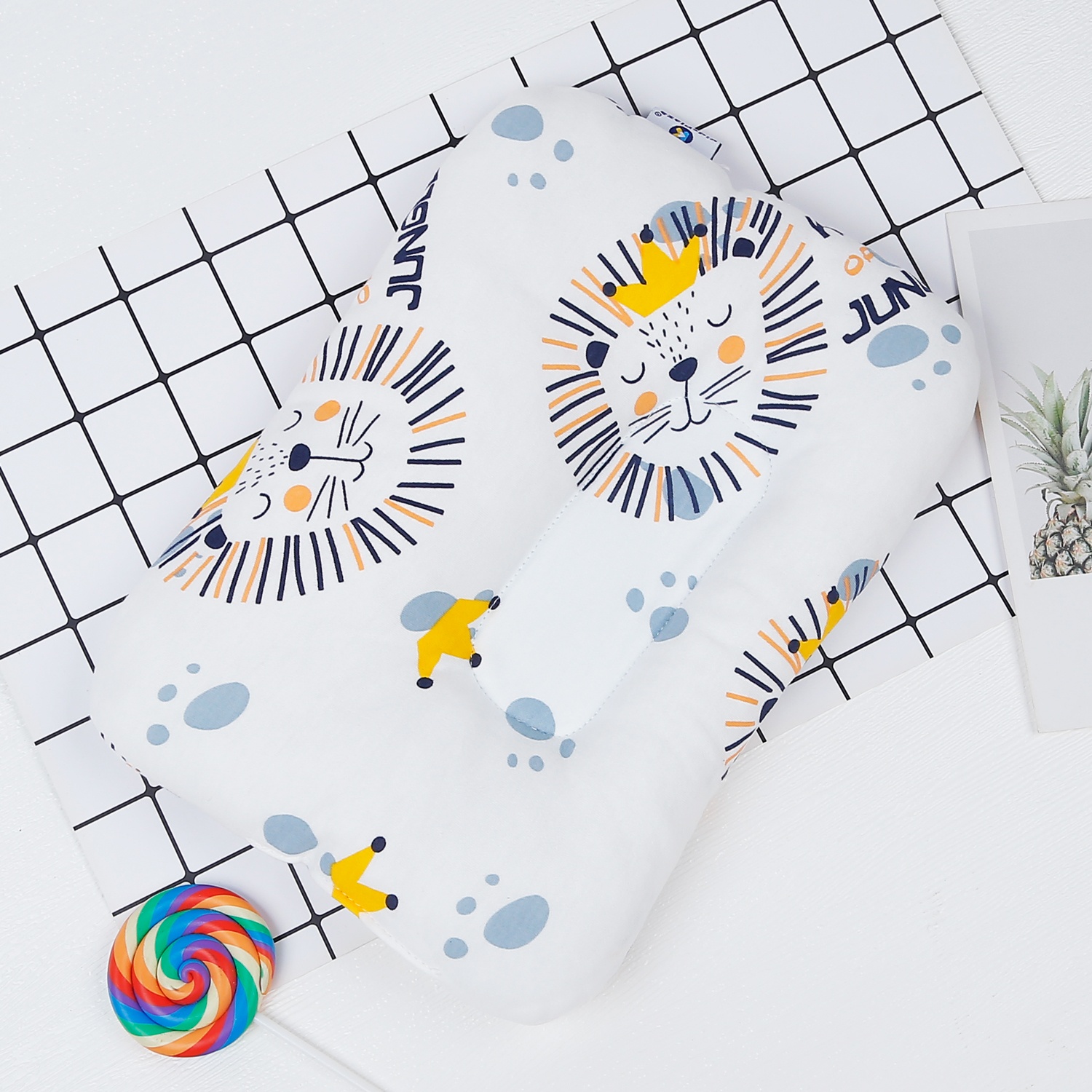 Gối lõm sơ sinh cho bé KidsPlaza TM22 hình 2