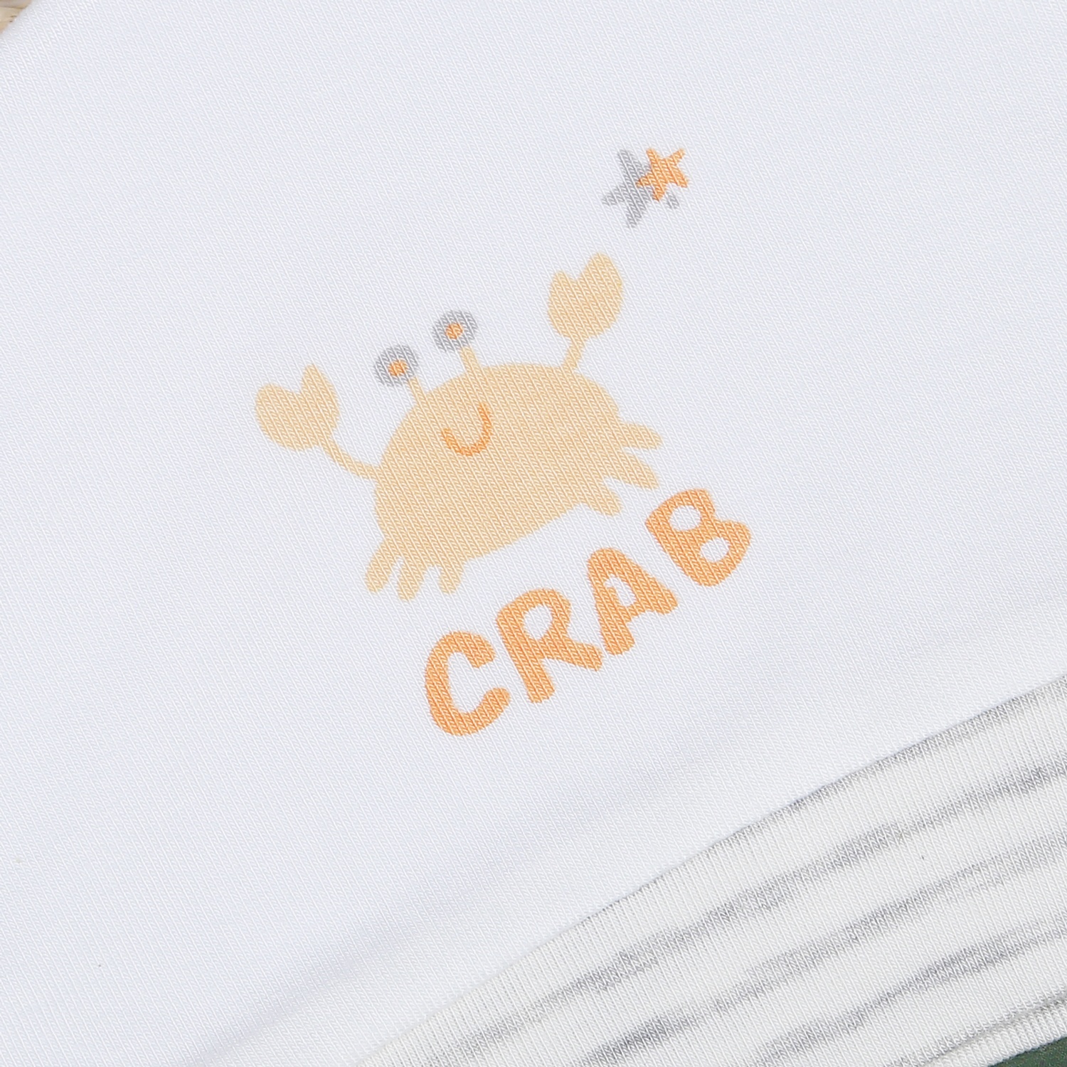 Mũ sơ sinh Otis bé trai in crab KidsPlaza ND22T (Trắng kẻ ghi) hình 3