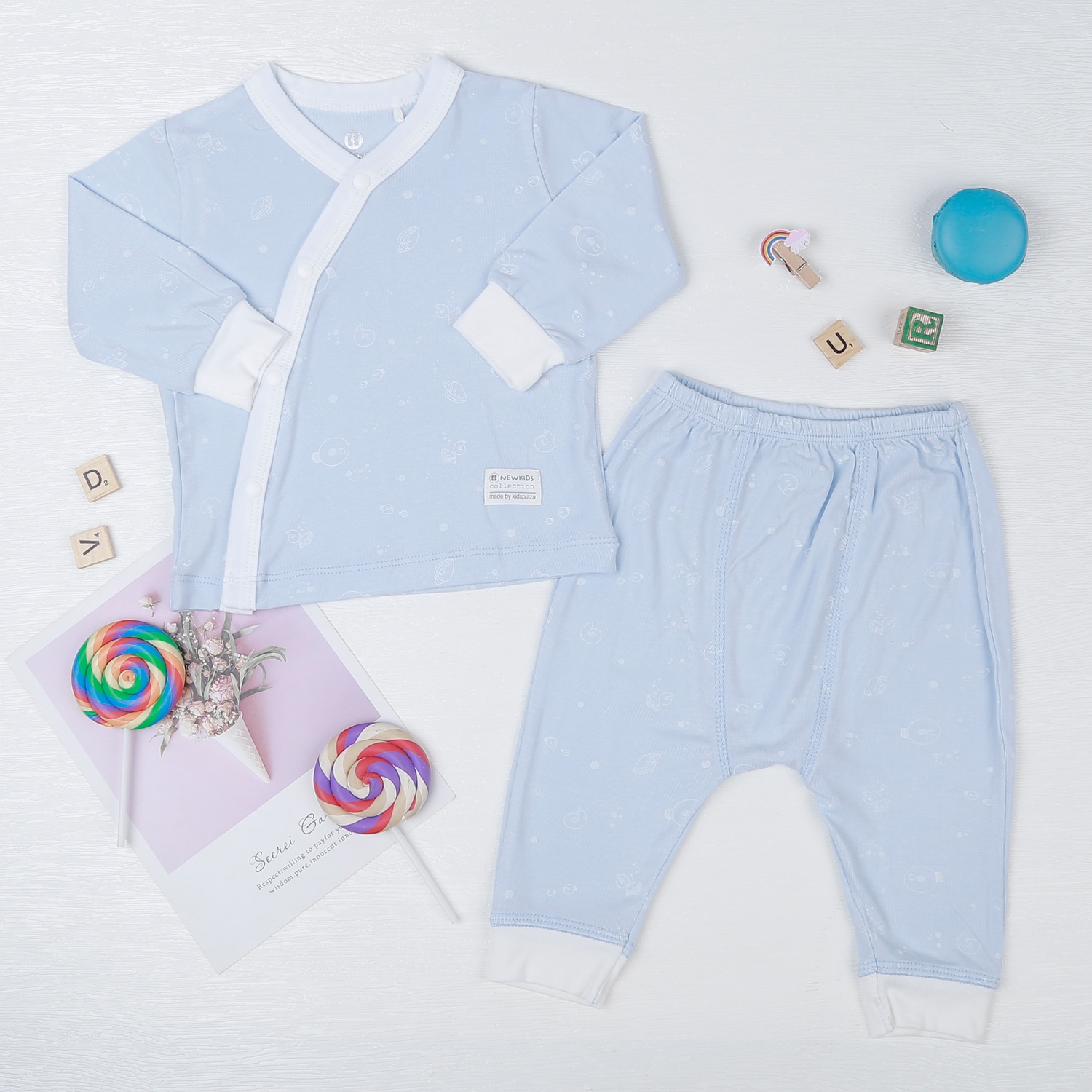 Bộ quần áo dài tay Otis cài chéo KidsPlaza màu xanh ND22T hình 1