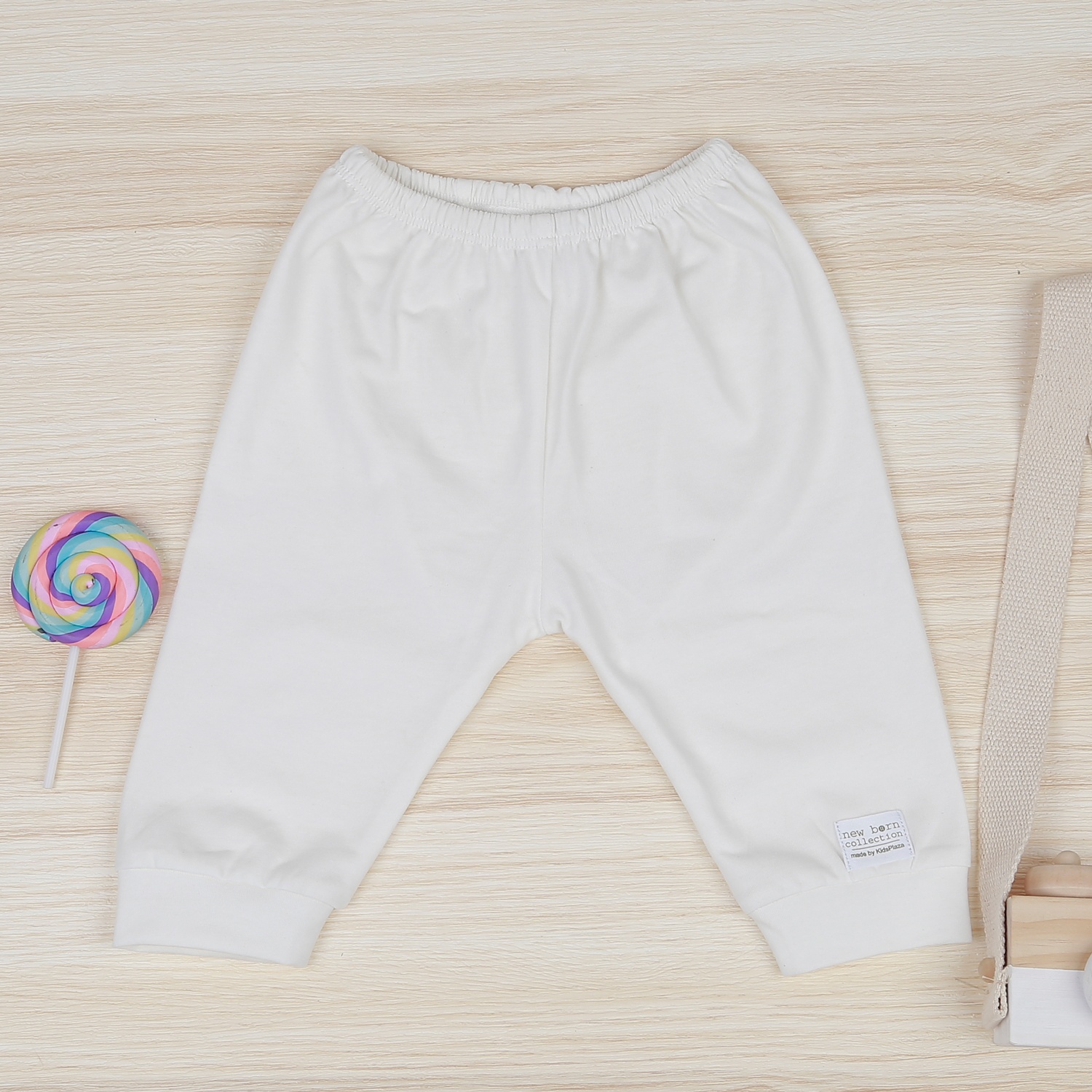 Bộ quần áo cài chéo KidsPlaza KA22 (Trắng) hình 6