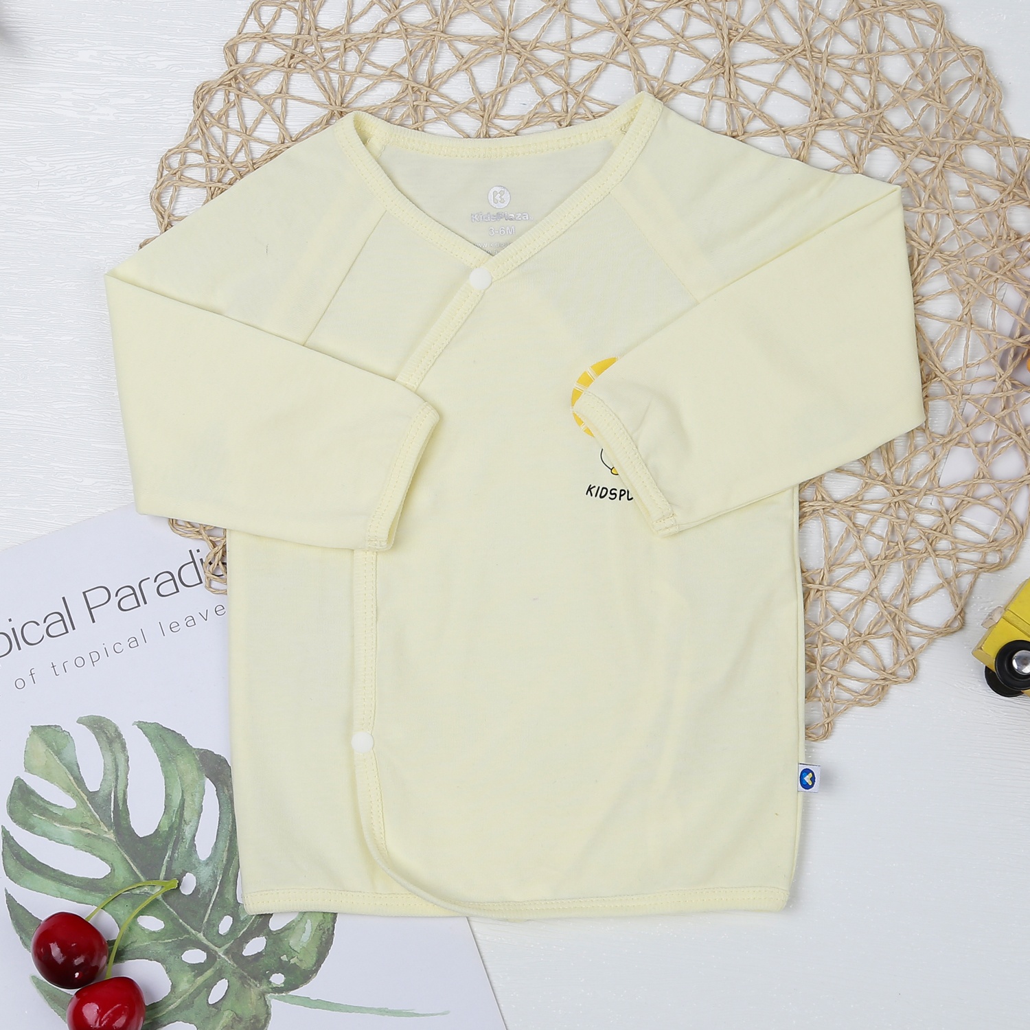 Bộ quần áo dài tay cài chéo KidsPlaza KA22 (Vàng) hình 2