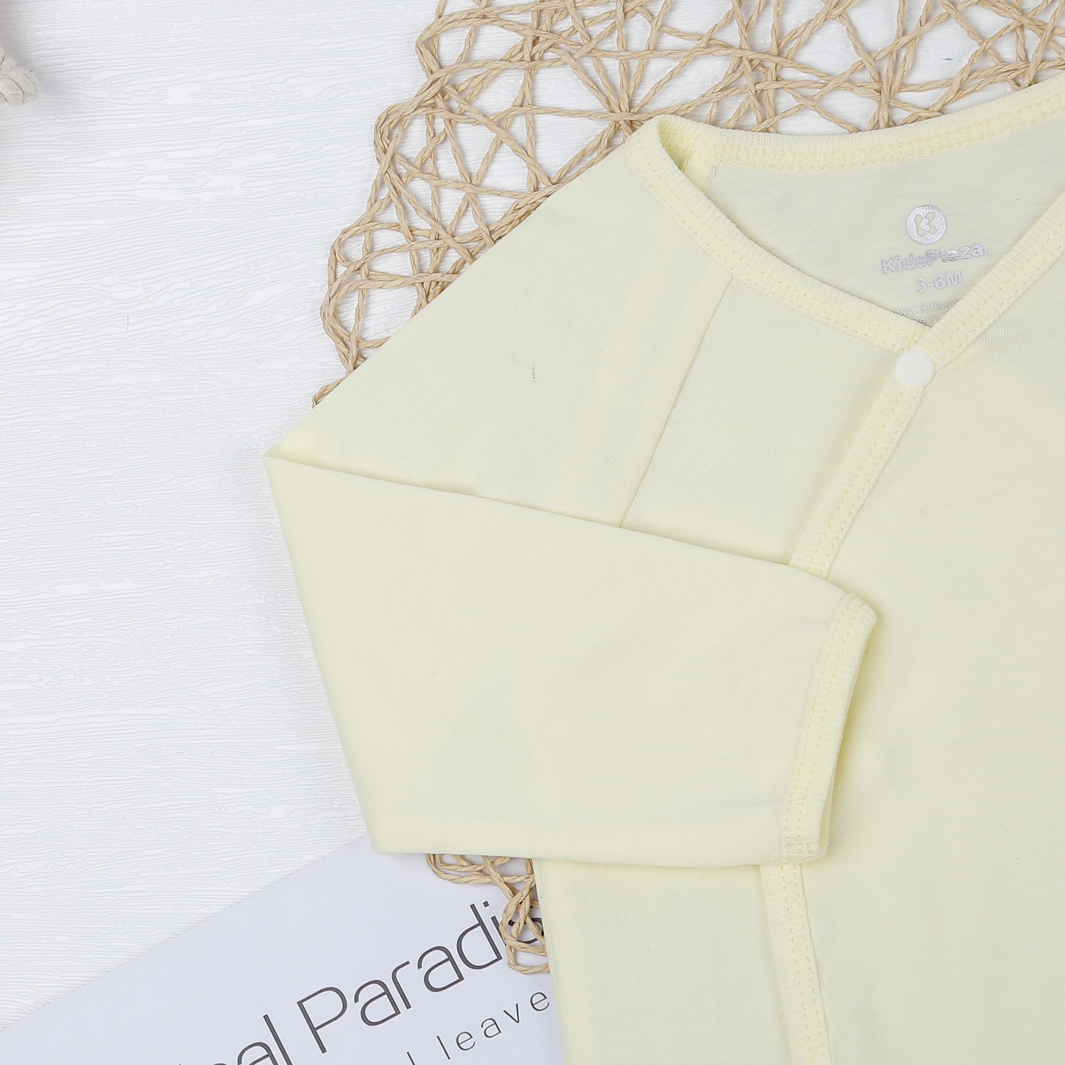 Bộ quần áo dài tay cài chéo KidsPlaza KA22 (Vàng) hình 4