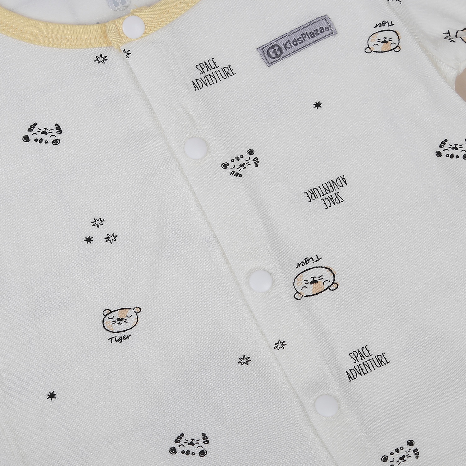 Bộ quần áo dài tay cài giữa KidsPlaza in Tiger M22H (Vàng) hình 4