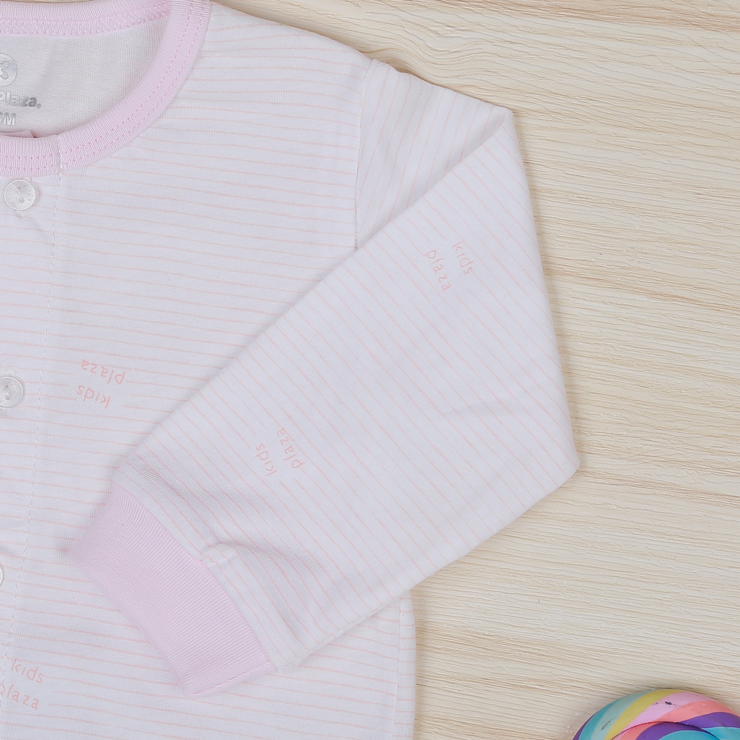 Bộ quần áo kẻ sơ sinh cài giữa KidsPlaza NBA22 (Hồng) hình 4