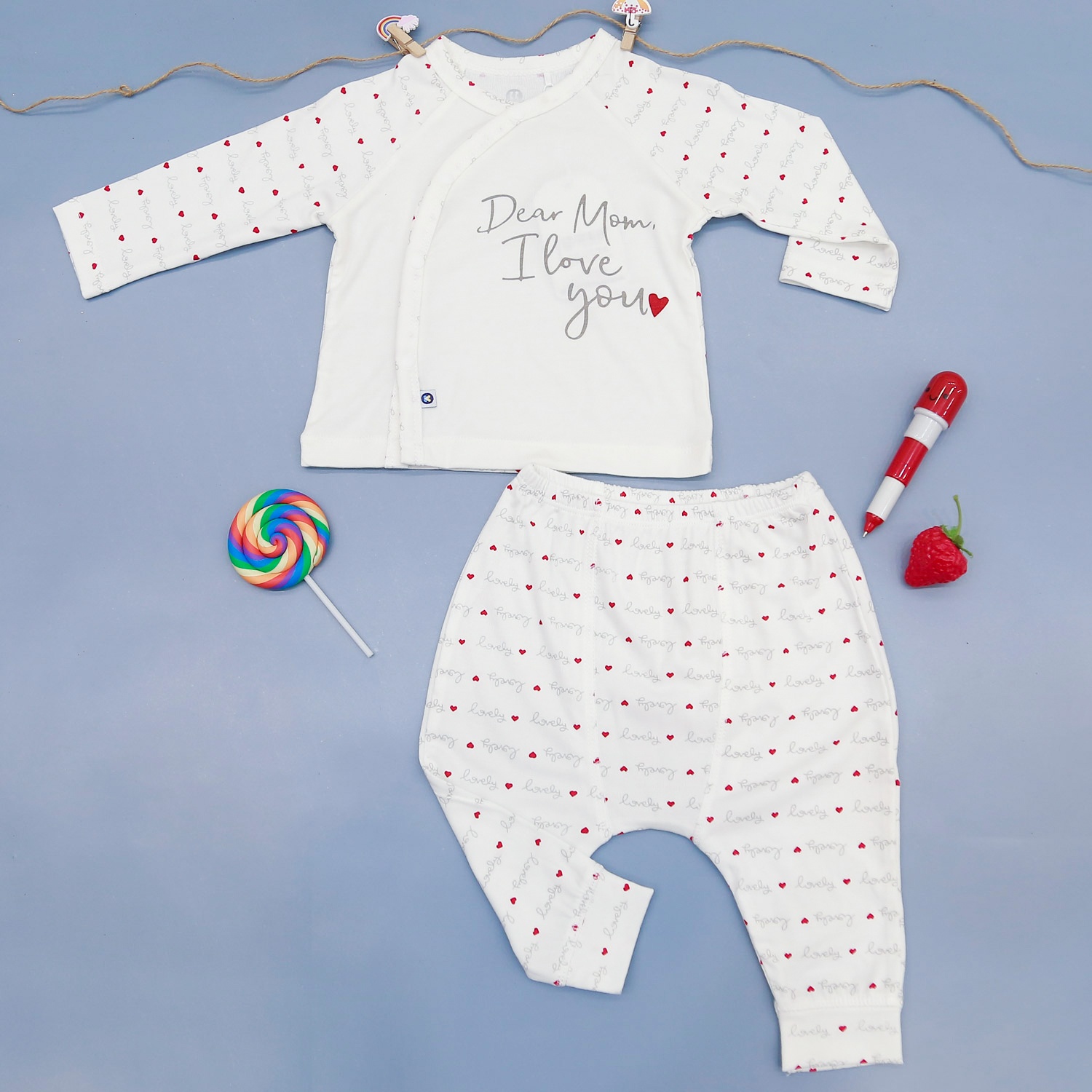 Bộ quần áo sơ sinh dài tay cài lệch Otis tim KidsPlaza ND22H (Trắng) hình 1