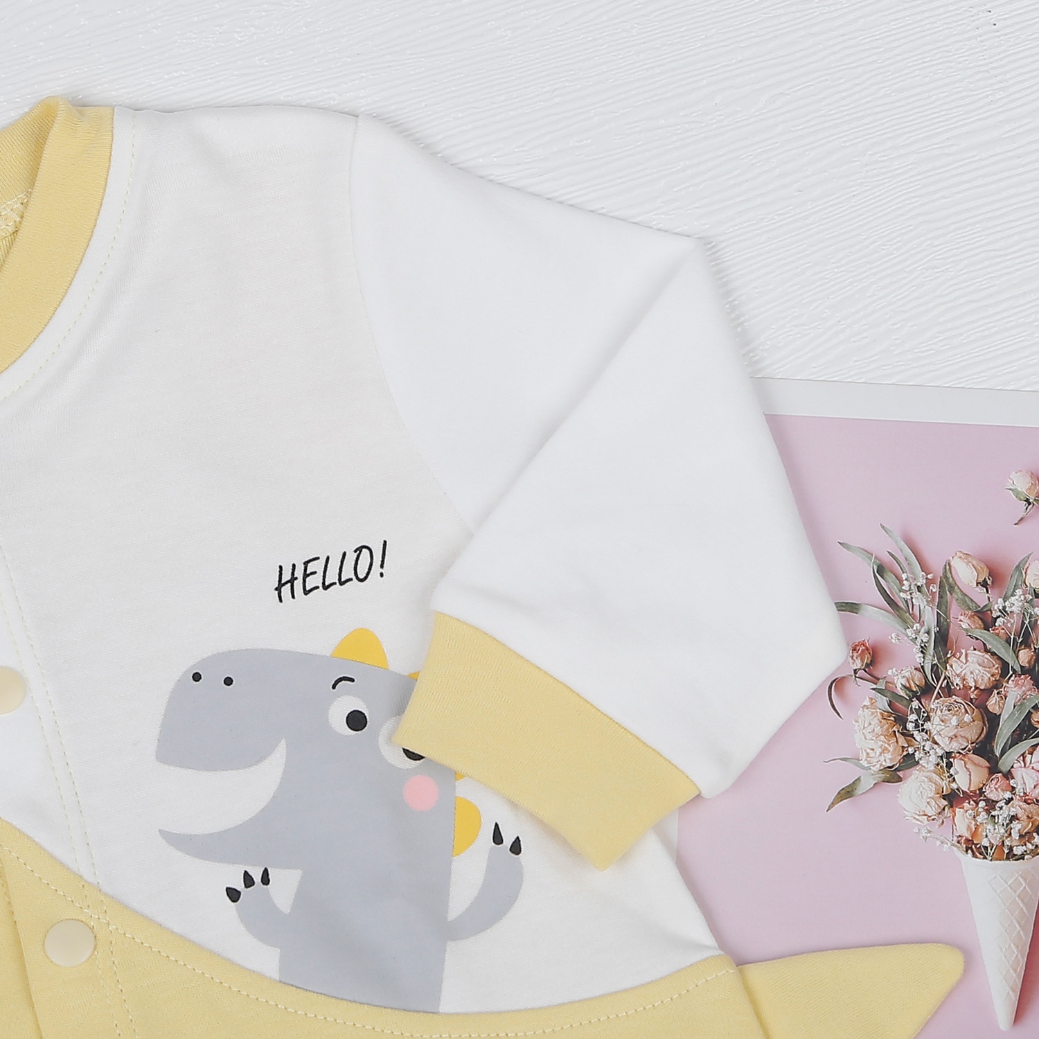 Body bé trai dài tay KidsPlaza in khủng long HN22D (Trắng vàng) hình 3