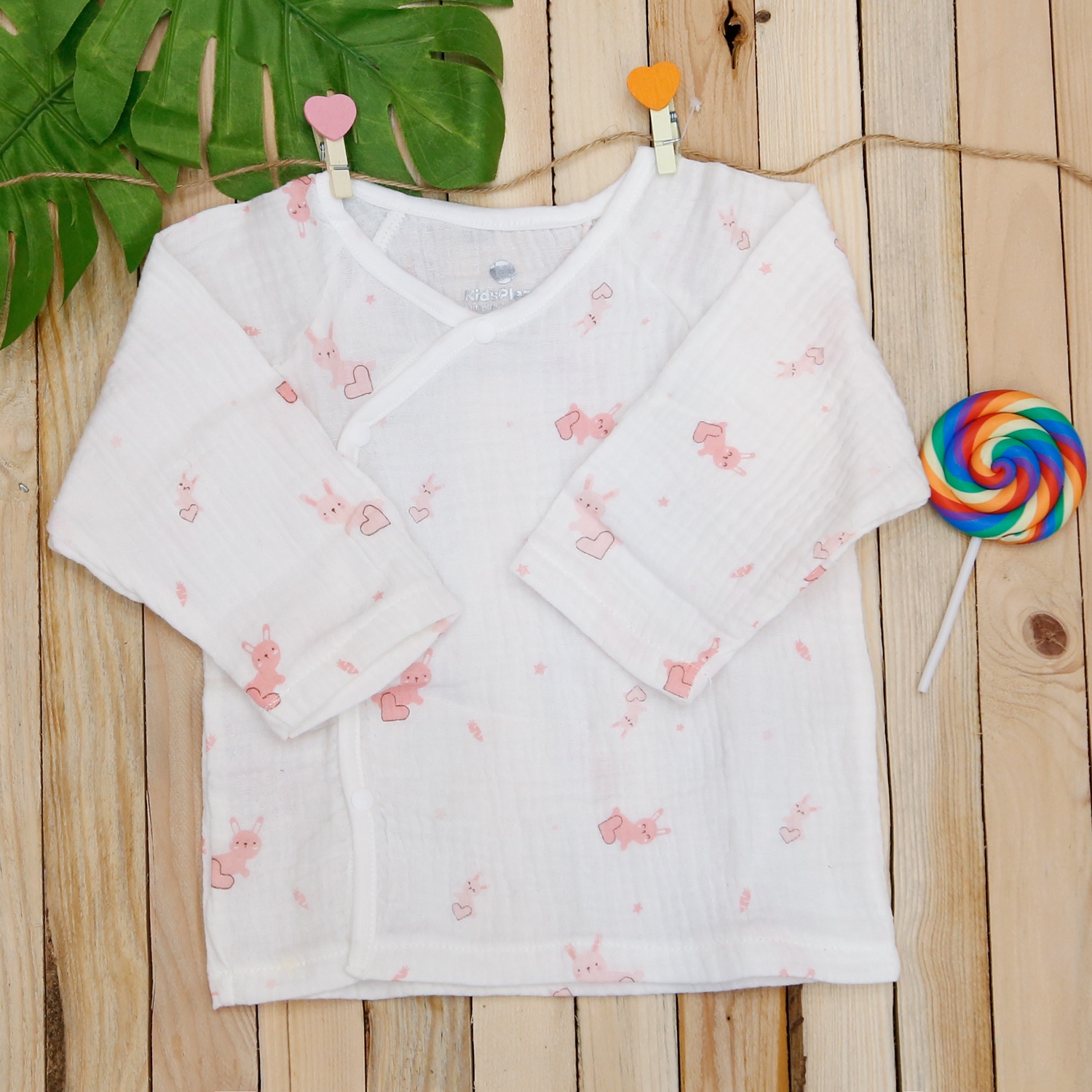 Set quà tặng sơ sinh xô in hình thỏ KidsPlaza M21H (0-6M) hình 2