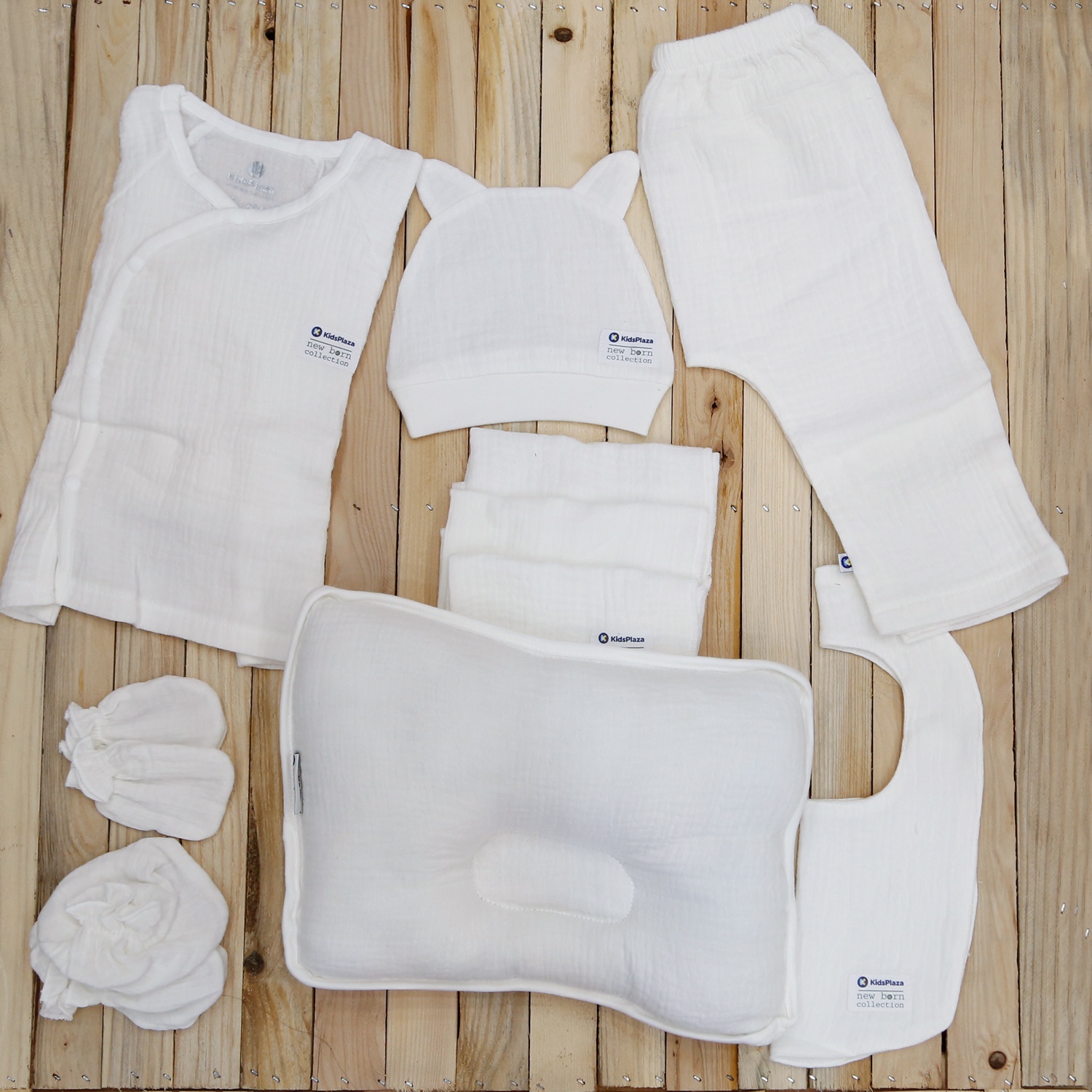 Set quà tặng sơ sinh xô KidsPlaza M21H (Trắng) hình 2