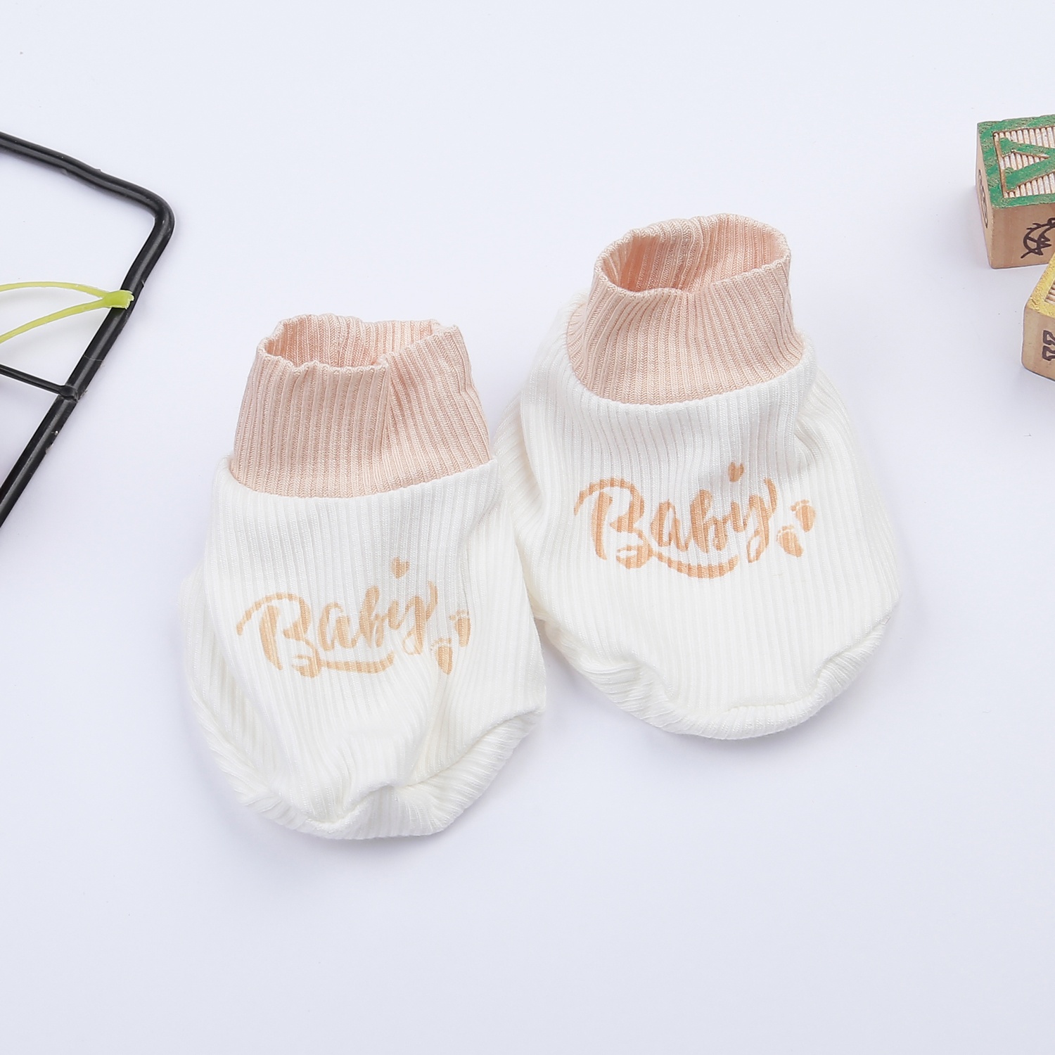 Set bao tay chân KidsPlaza fresh air ND23H (Be) hình 2