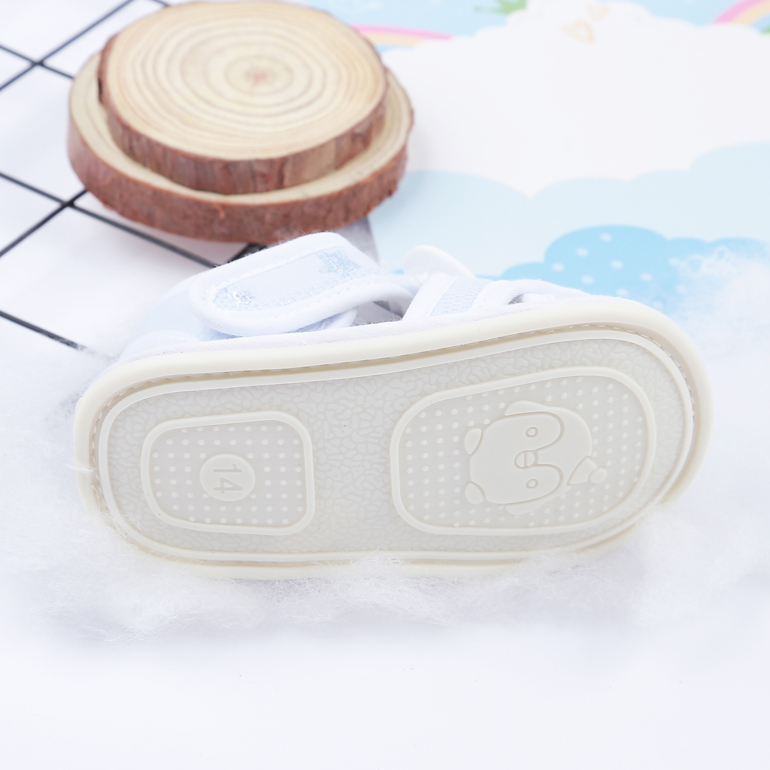 Dép sandal tập đi Aiyinmei hình mặt thỏ 23K-SD5 (Xanh) hình 4