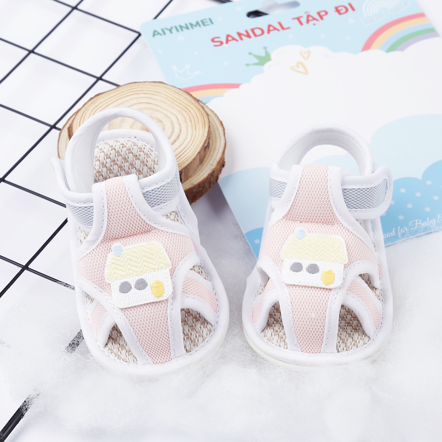 Dép sandal tập đi Aiyinmei hình ngôi nhà 23K-SD6 (Cam nhạt) hình 1