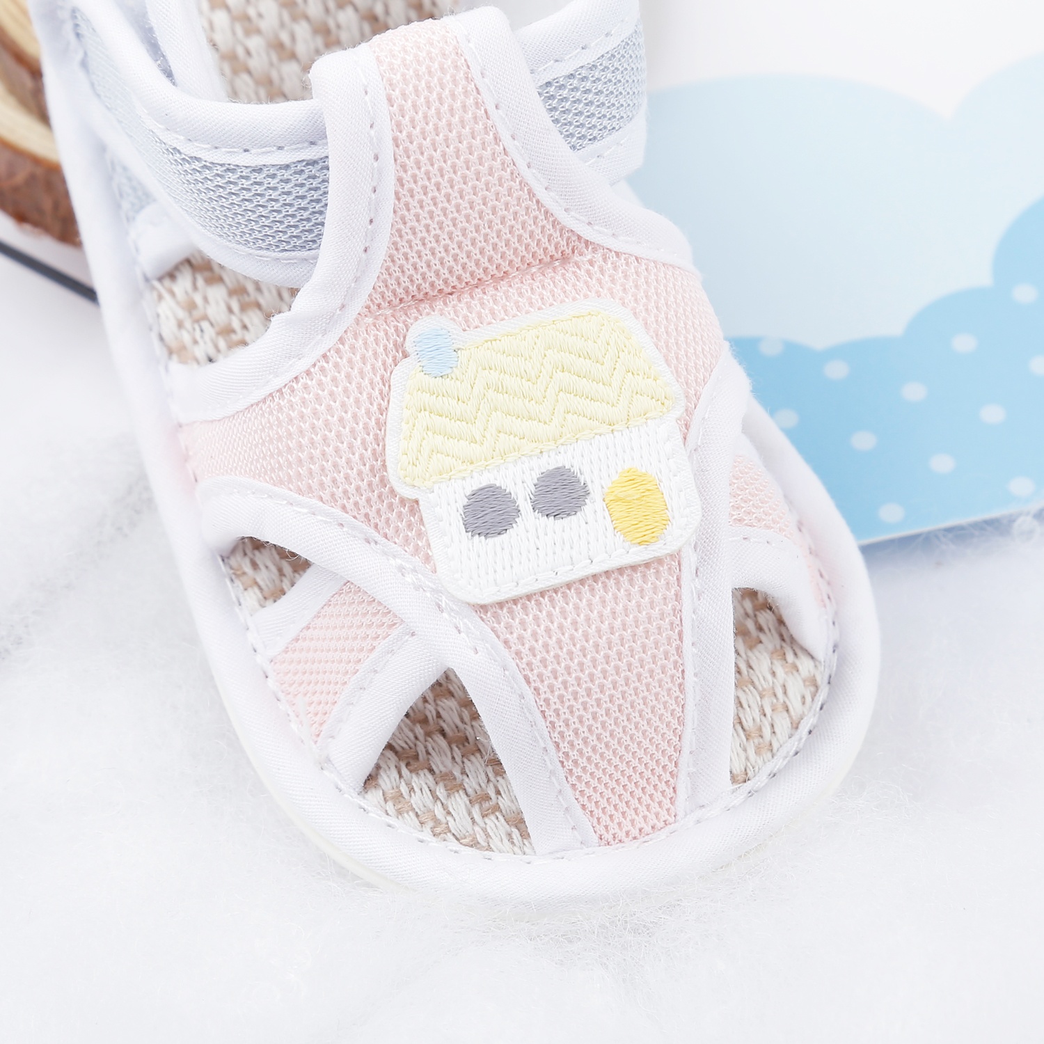 Dép sandal tập đi Aiyinmei hình ngôi nhà 23K-SD6 (Cam nhạt) hình 2