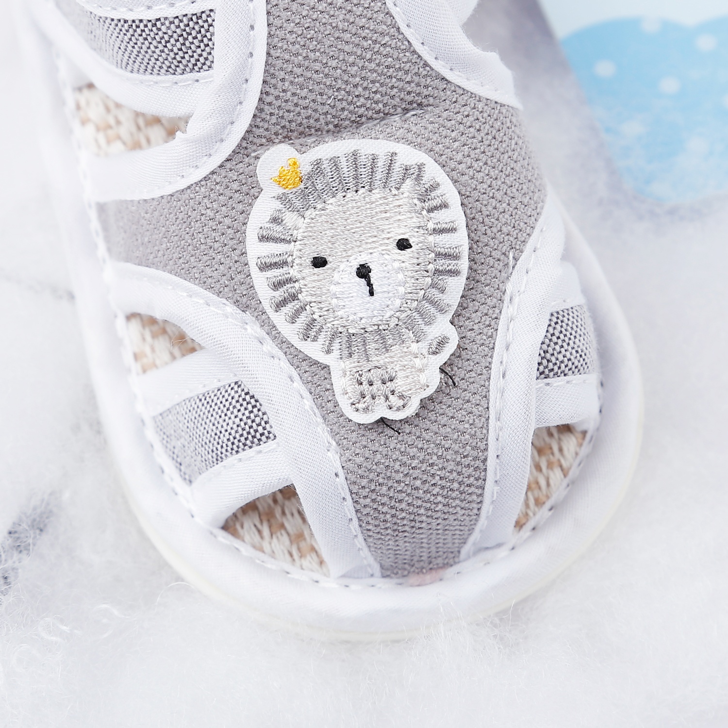 Dép sandal tập đi Aiyinmei hình sư tử 23K-SD9 (Xám)  hình 2