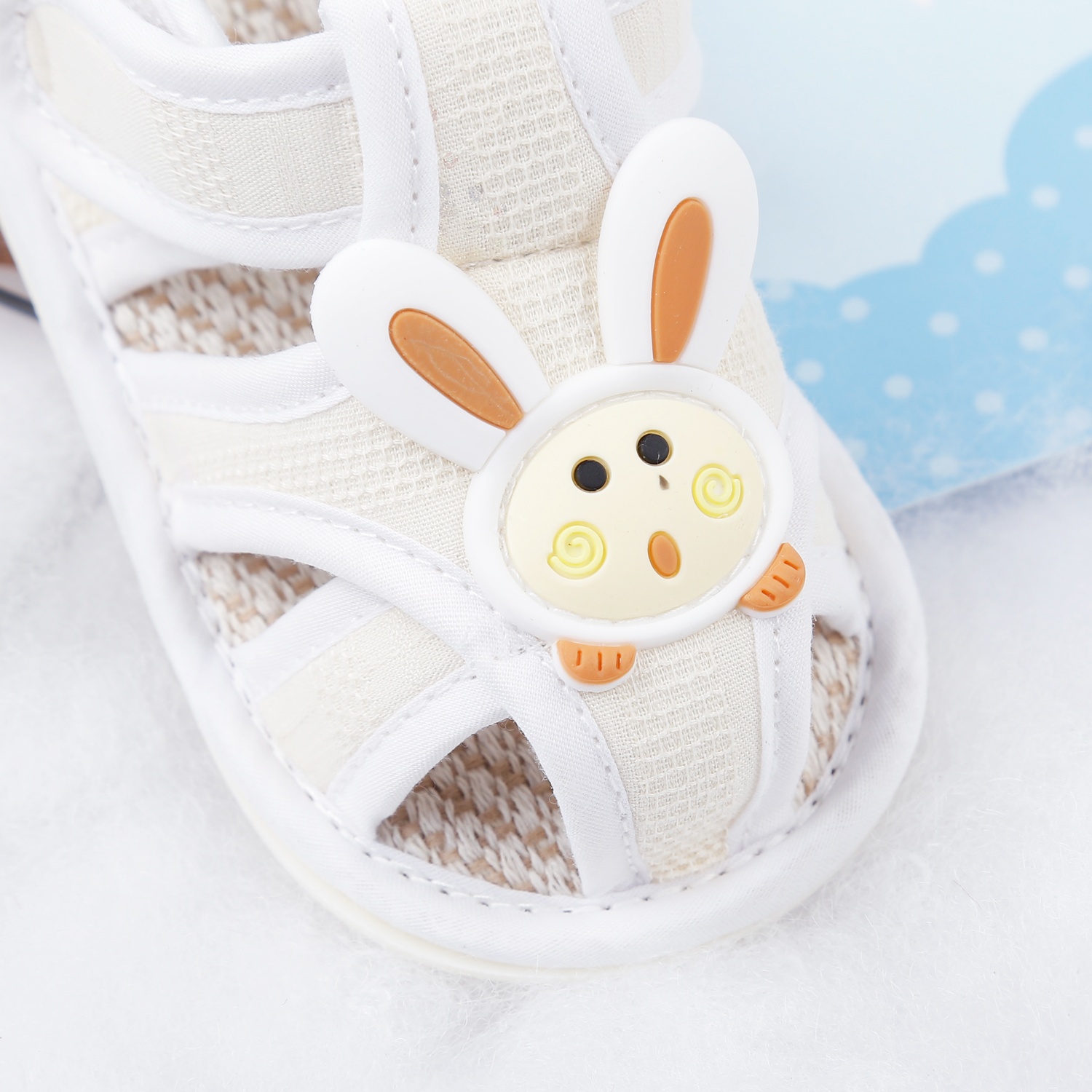 Dép sandal tập đi Aiyinmei hình thỏ 23K-SD5 (Be) hình 2