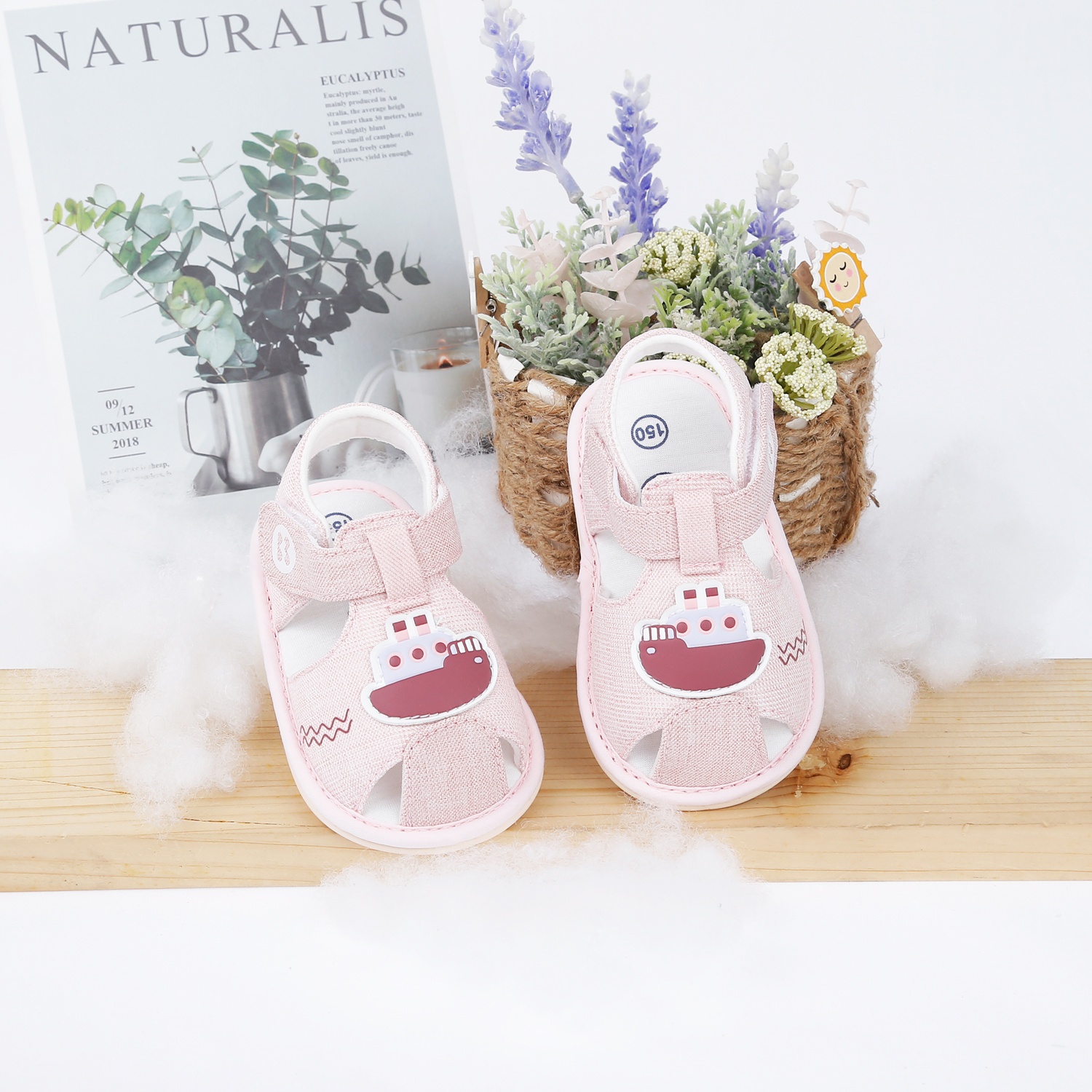 Dép sandal tập đi KidsPlaza hoạ tiết tàu thuỷ 23K-S9 (Hồng) hình 1