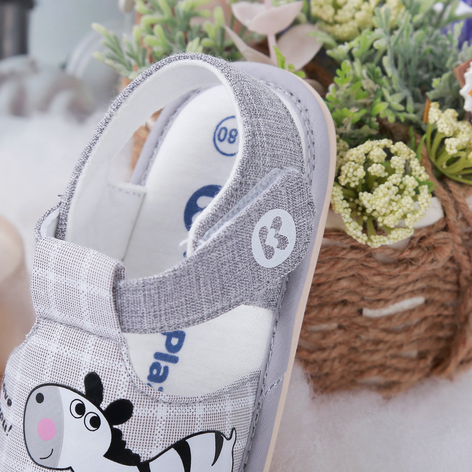 Dép sandal tập đi KidsPlaza in họa tiết ngựa vằn 23K-S2 (Ghi) hình 4
