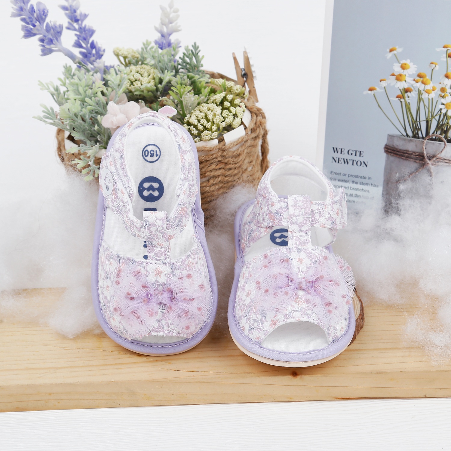 Dép sandal tập đi KidsPlaza ren nơ 23K-S8 (Tím) hình 1