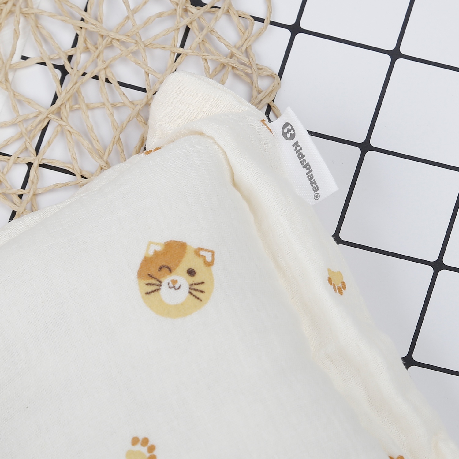 Gối lõm sơ sinh KidsPlaza Muslin hình mèo PG23 hình 2