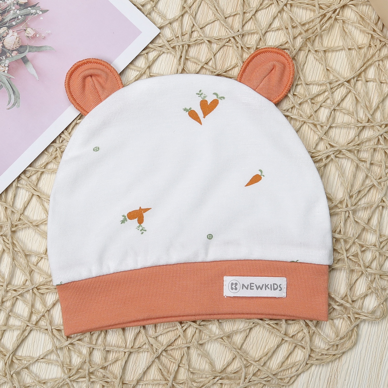 Mũ sơ sinh KidsPlaza Otis in cà rốt ND23T (Trắng cam)