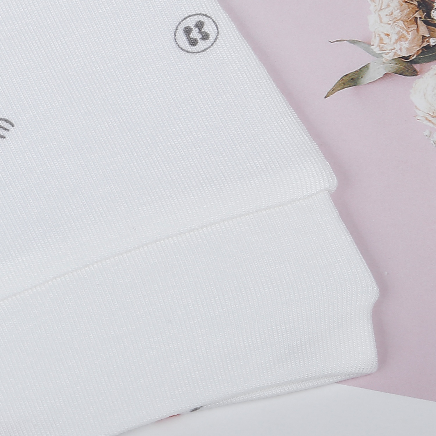 Mũ sơ sinh Otis KidsPlaza cá trắng ND23H hình 3