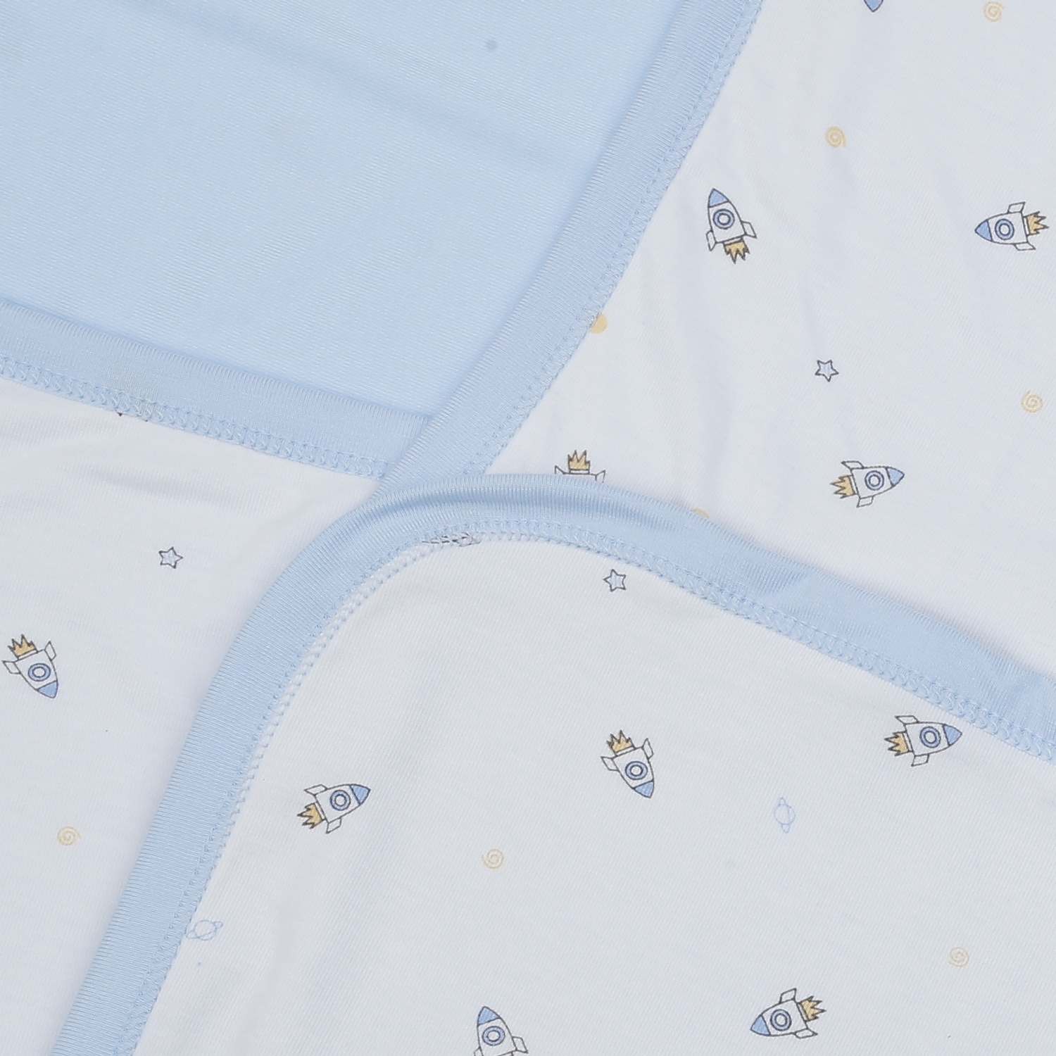 chăn ủ sơ sinh cho bé