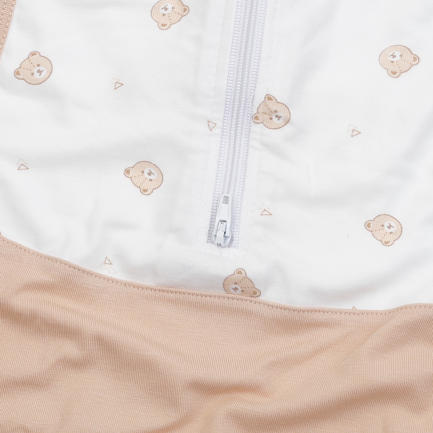 Ủ kén cho bé KidsPlaza Otis in gấu ND24T (Trắng nâu)