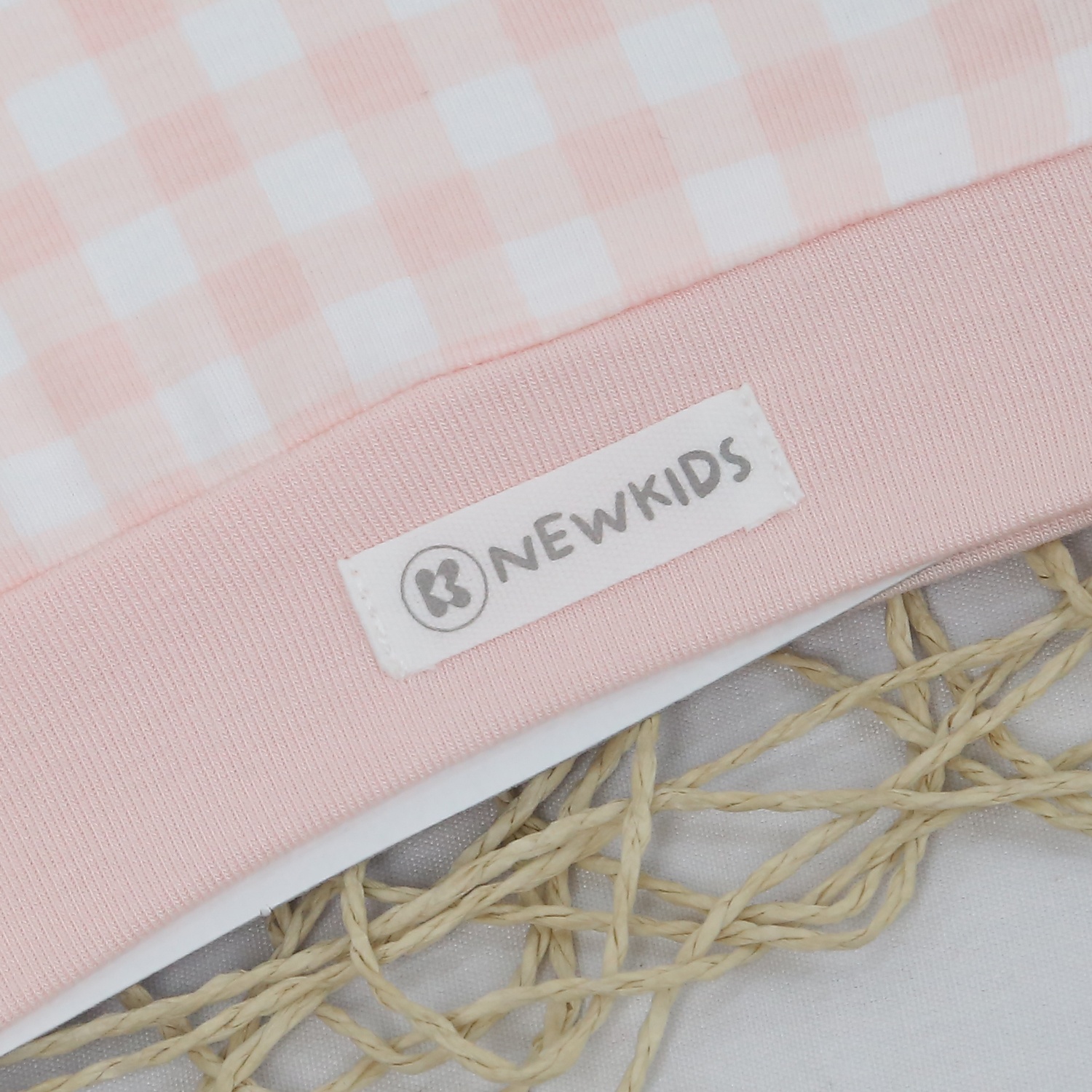 Mũ sơ sinh KidsPlaza Otis ND24H (Hồng kẻ) hình 3