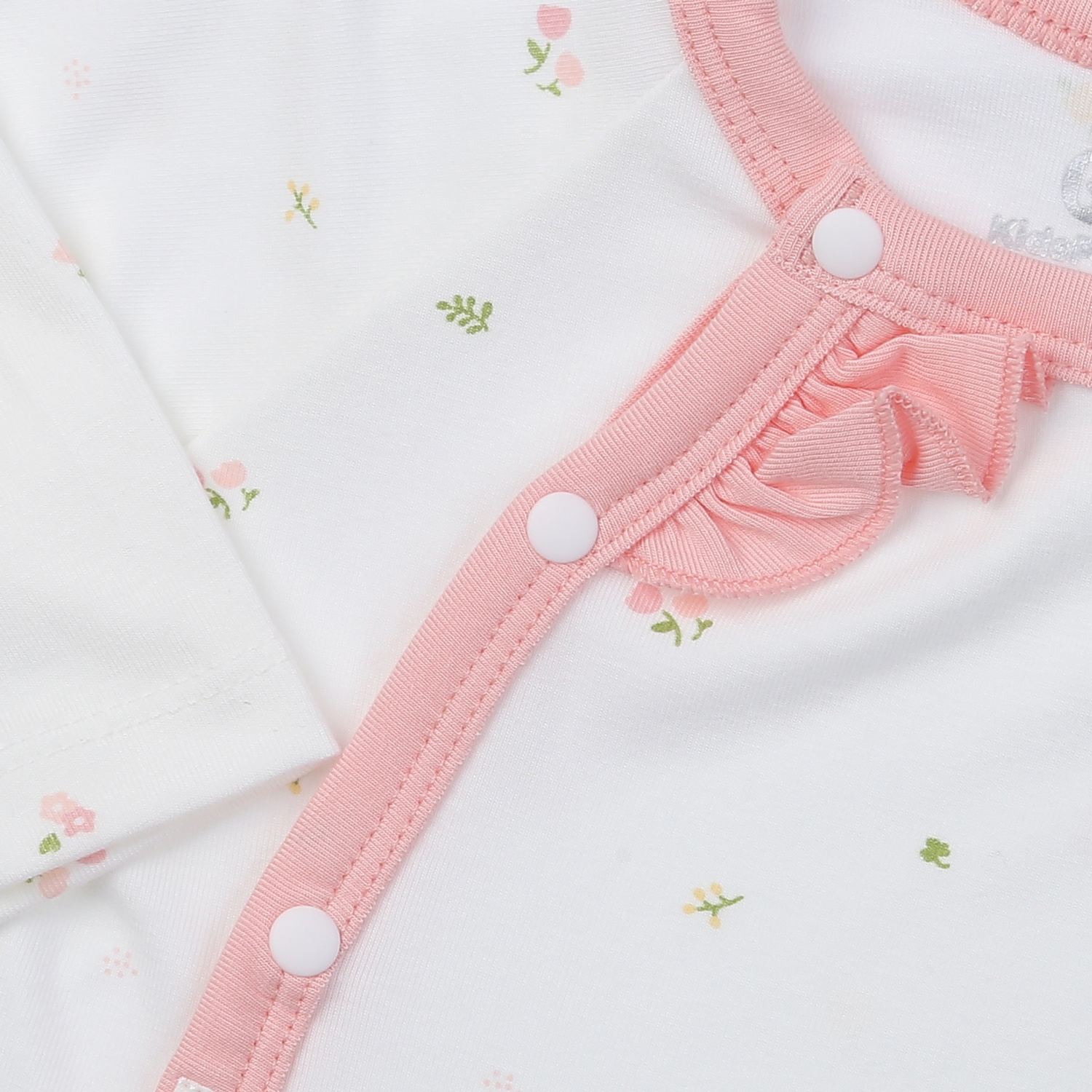 Bộ dài cài lệch in hoa KidsPlaza Otis ND24T (Trắng Hồng) hình 4