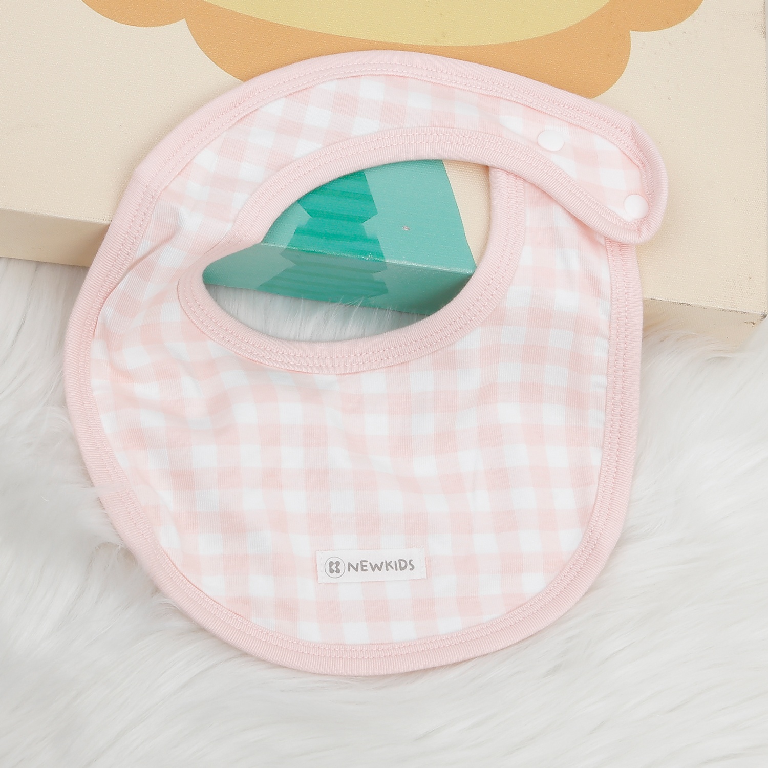 Yếm tròn cho bé KidsPlaza Otis ND24H (Hồng kẻ) hình 1