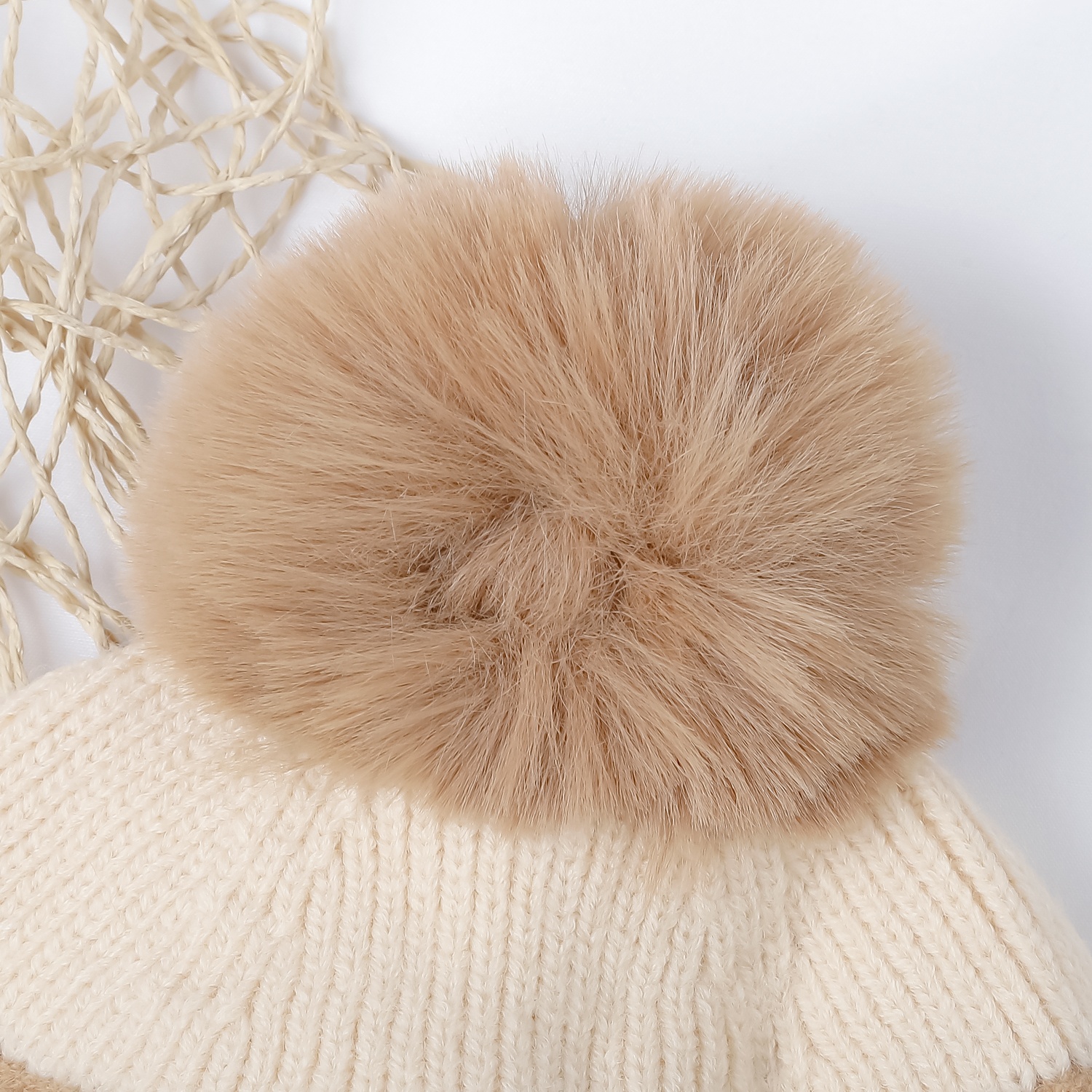 Mũ len cho bé KidsPlaza 25K-B01 (Nâu) hình 3