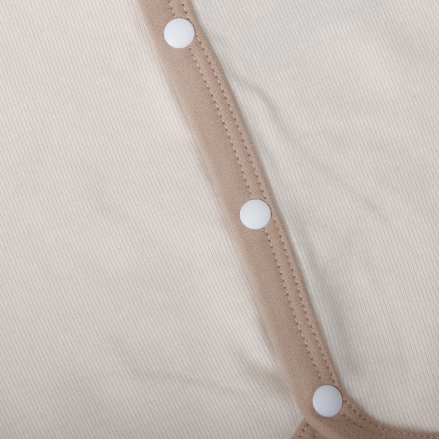 Bộ quần áo dài tay cài giữa KidsPlaza nhung ND25D (Be)