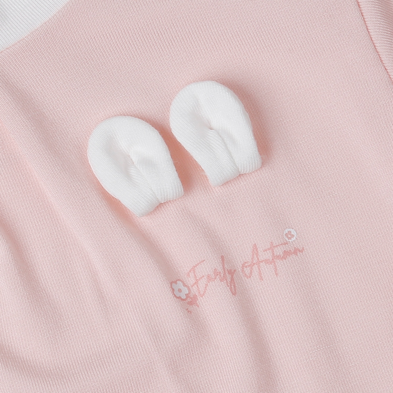 Áo cổ 3 phân KidsPlaza Otis gắn tai ND25T (Hồng nhạt)  hình 3