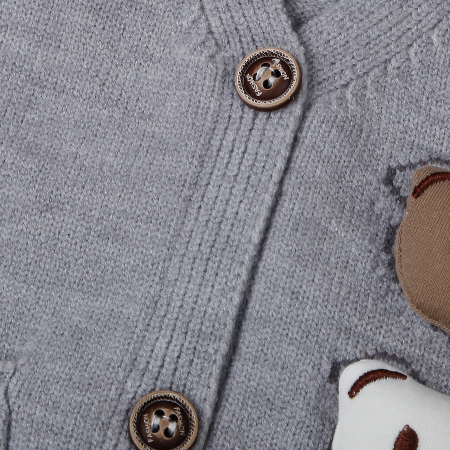 Áo len gile bé trai Mamago gắn 3 gấu 25M-G13 (Ghi)