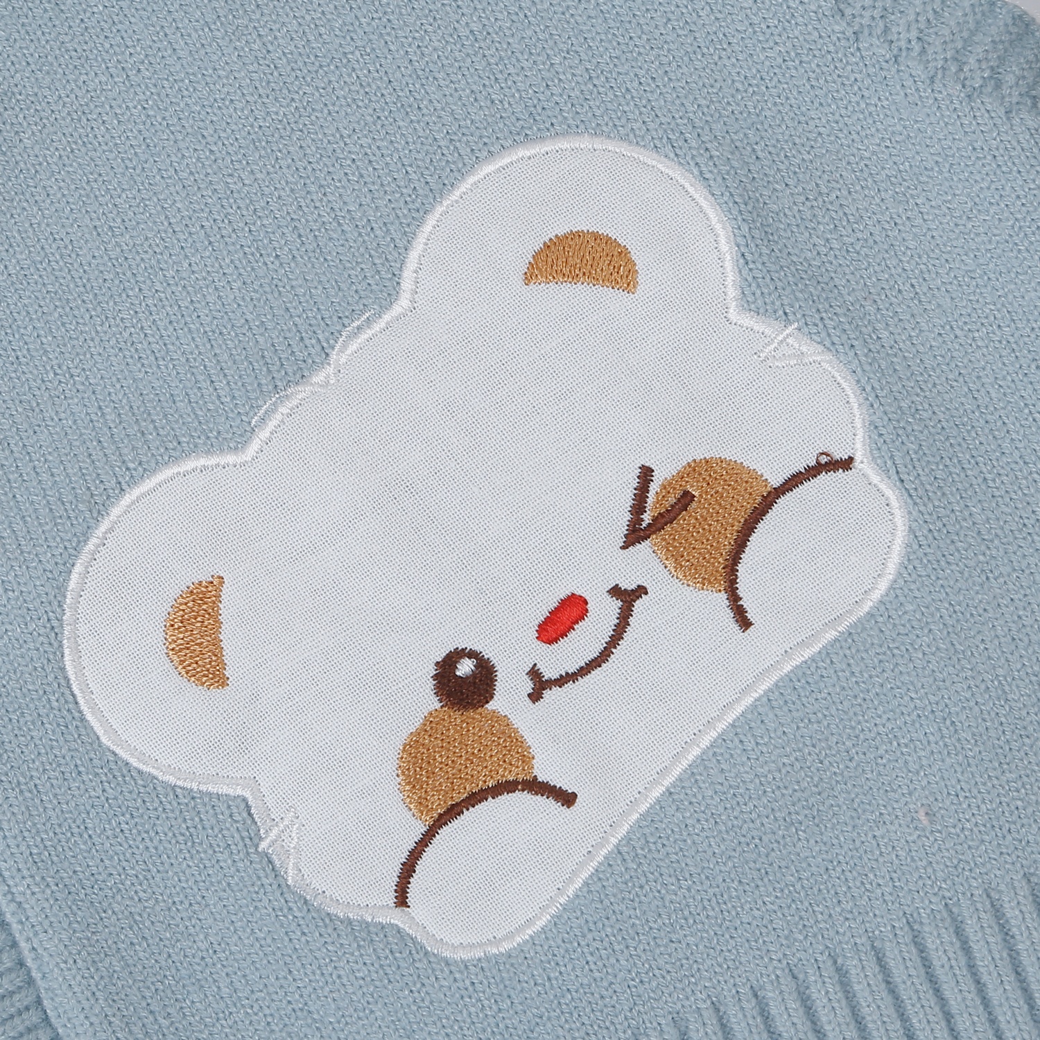 Áo len gile bé trai Mamago thêu gấu 25M-G11 (Xanh)