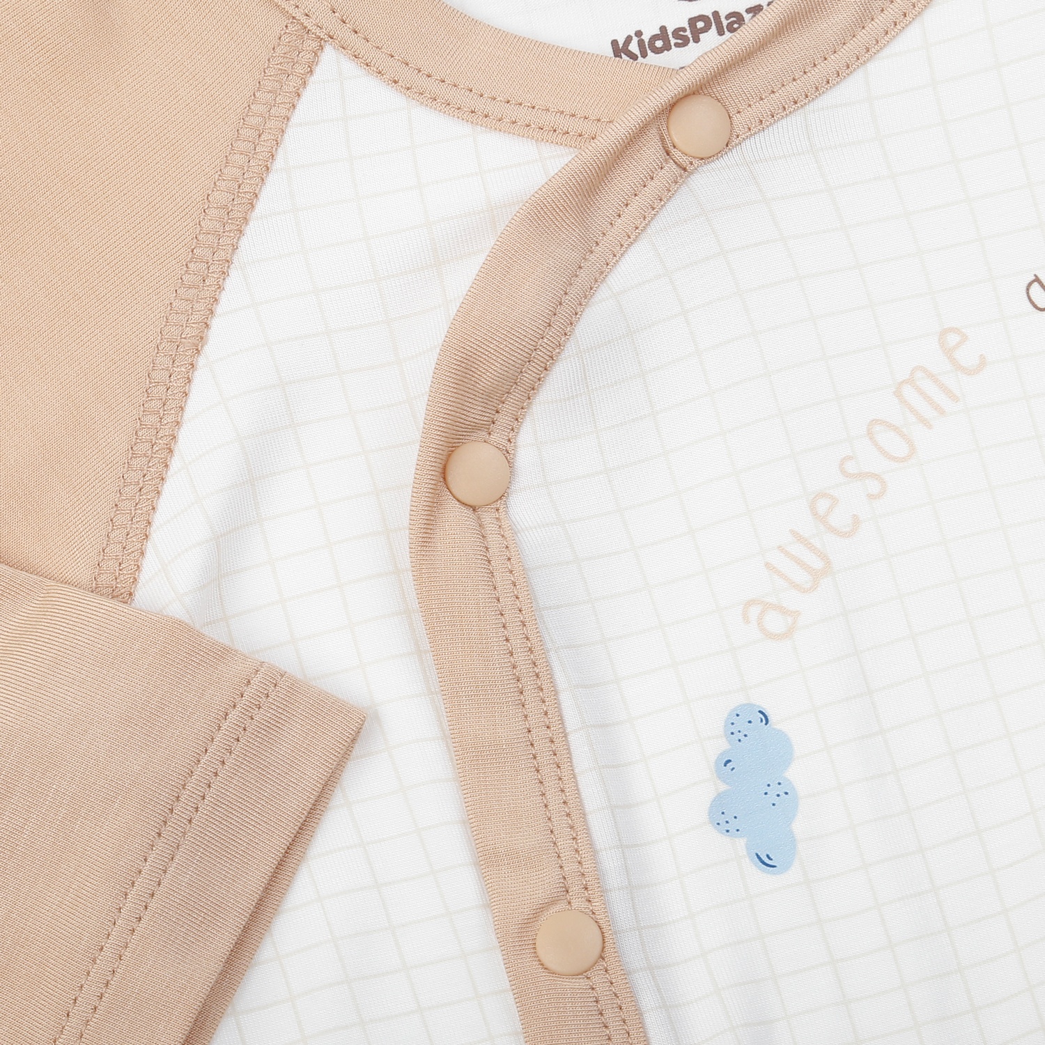 Bộ quần áo dài cài lệch KidsPlaza in gấu M25H (Nâu) hình 2