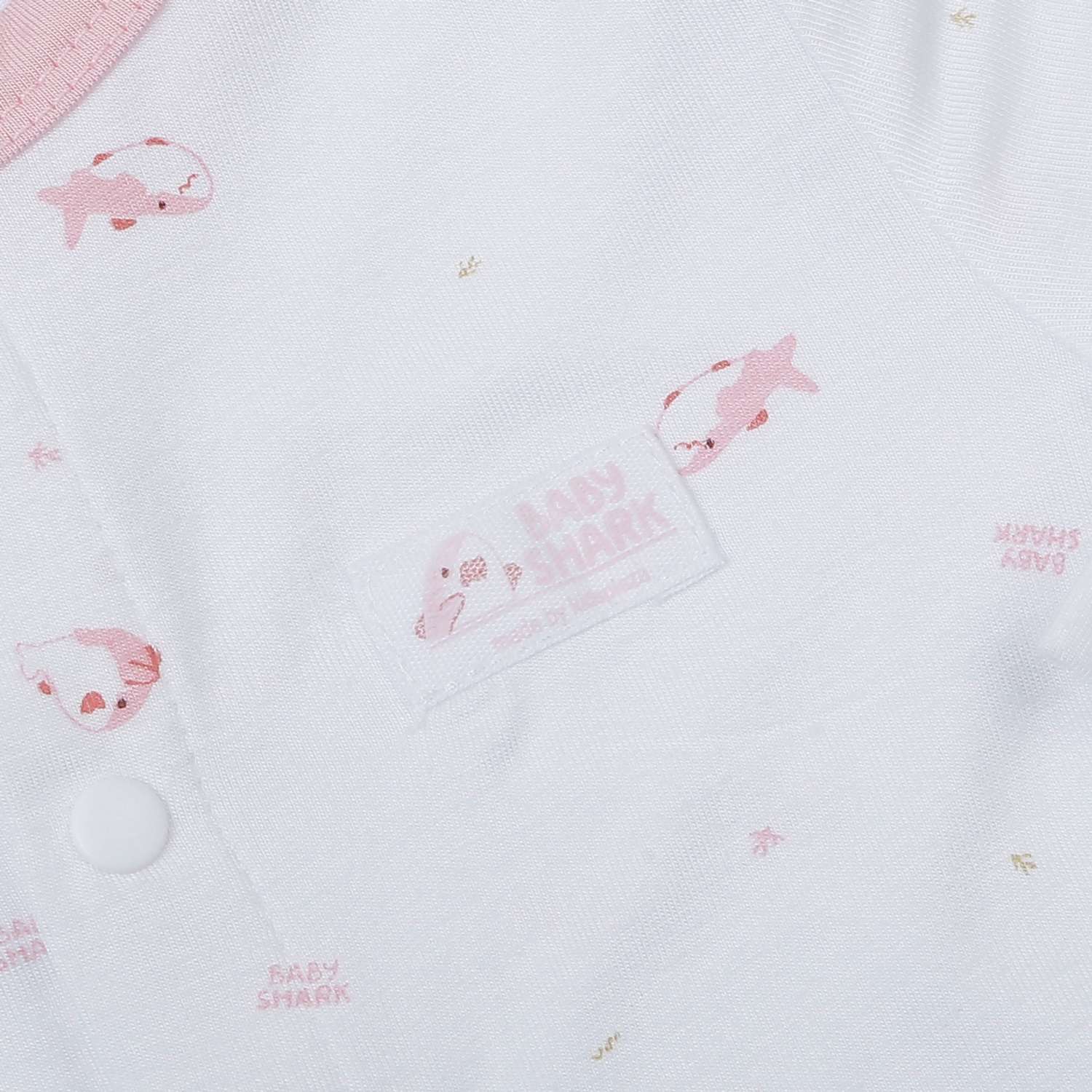 Bộ quần áo dài tay cài giữa KidsPlaza in cá TT25H (Trắng hồng) hình 3