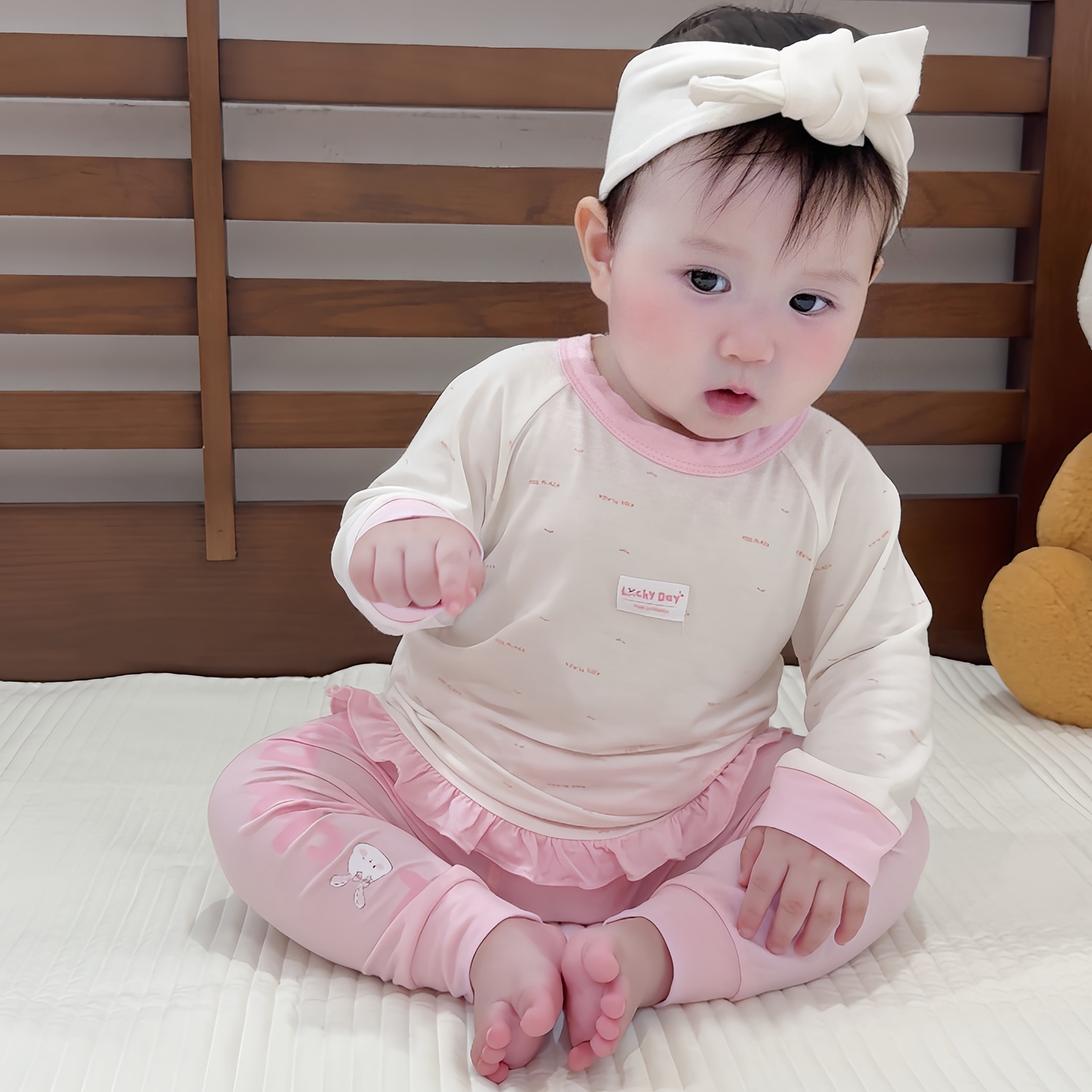 Bộ quần áo dài tay bé gái KidsPlaza Modal kẻ ngang M25T (Hồng) hình 2