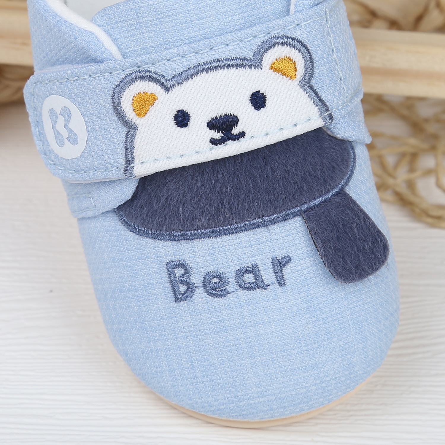 Giày tập đi KidsPlaza thêu gấu 23K-S1 (Xanh) hình 3