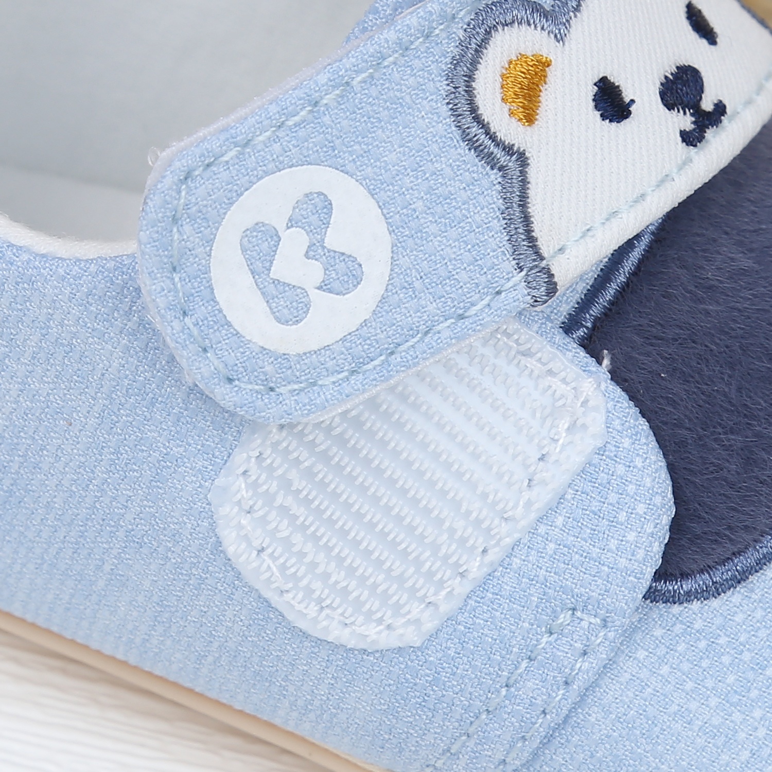 Giày tập đi KidsPlaza thêu gấu 23K-S1 (Xanh) hình 4