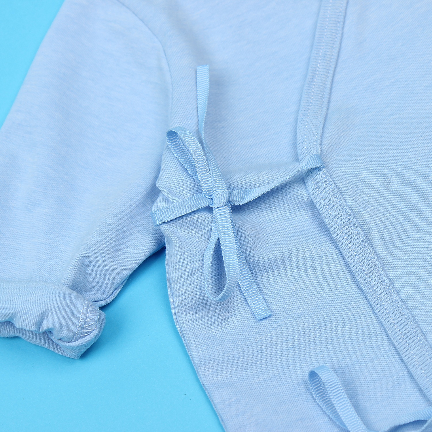 Áo sơ sinh buộc dây cài chéo tay dài Mamago vera K19 (xanh) thiết kế cúc cài chéo