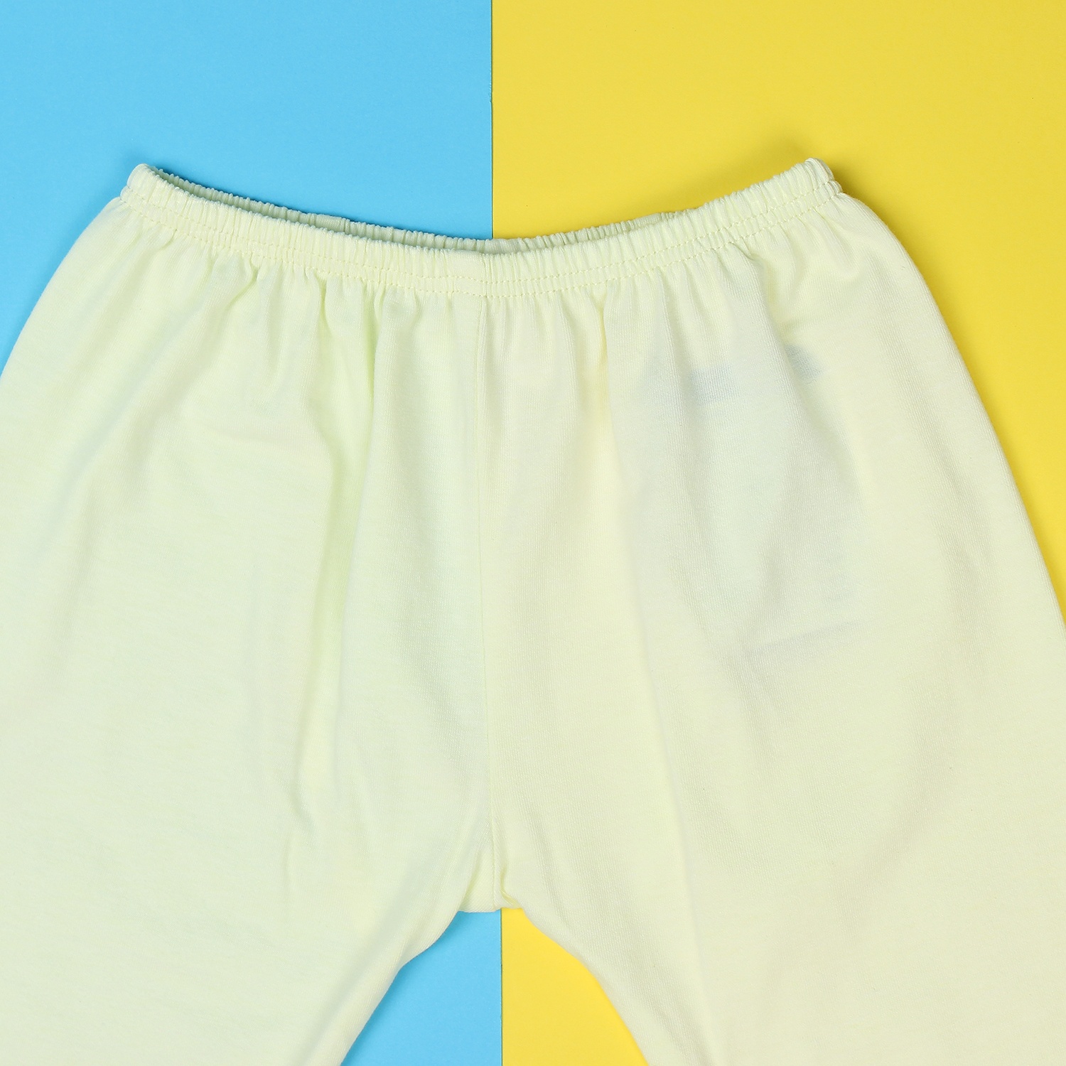 Quần sơ sinh cho bé dài đáp đũng Mamago Vera K19 (Vàng) hình 2