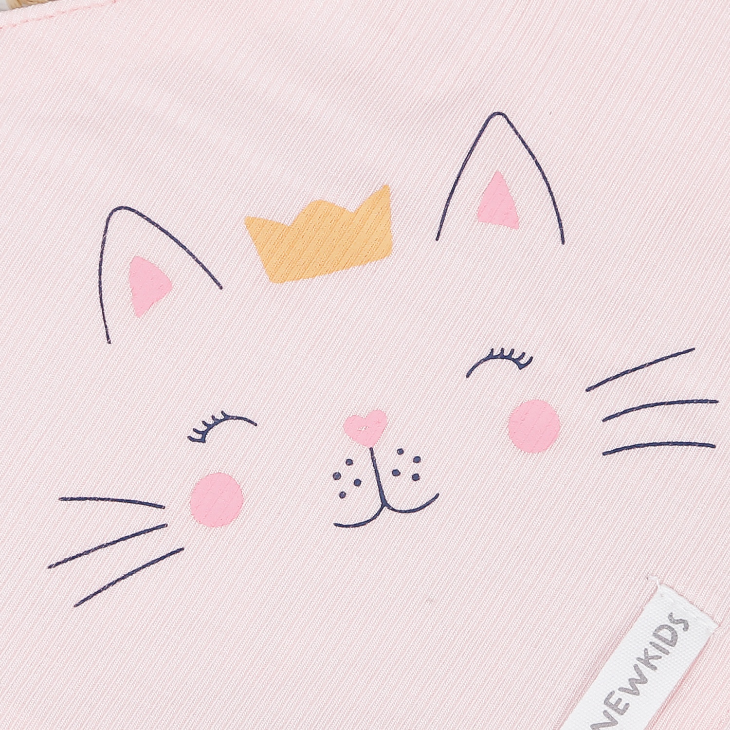 Set 2 yếm kẻ tăm KidsPlaza hình mèo ND22T (Hồng) hình 2