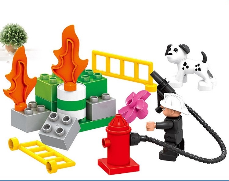 Bộ xếp hình Huimei thiết bị cứu hỏa HM067-1 hình 4