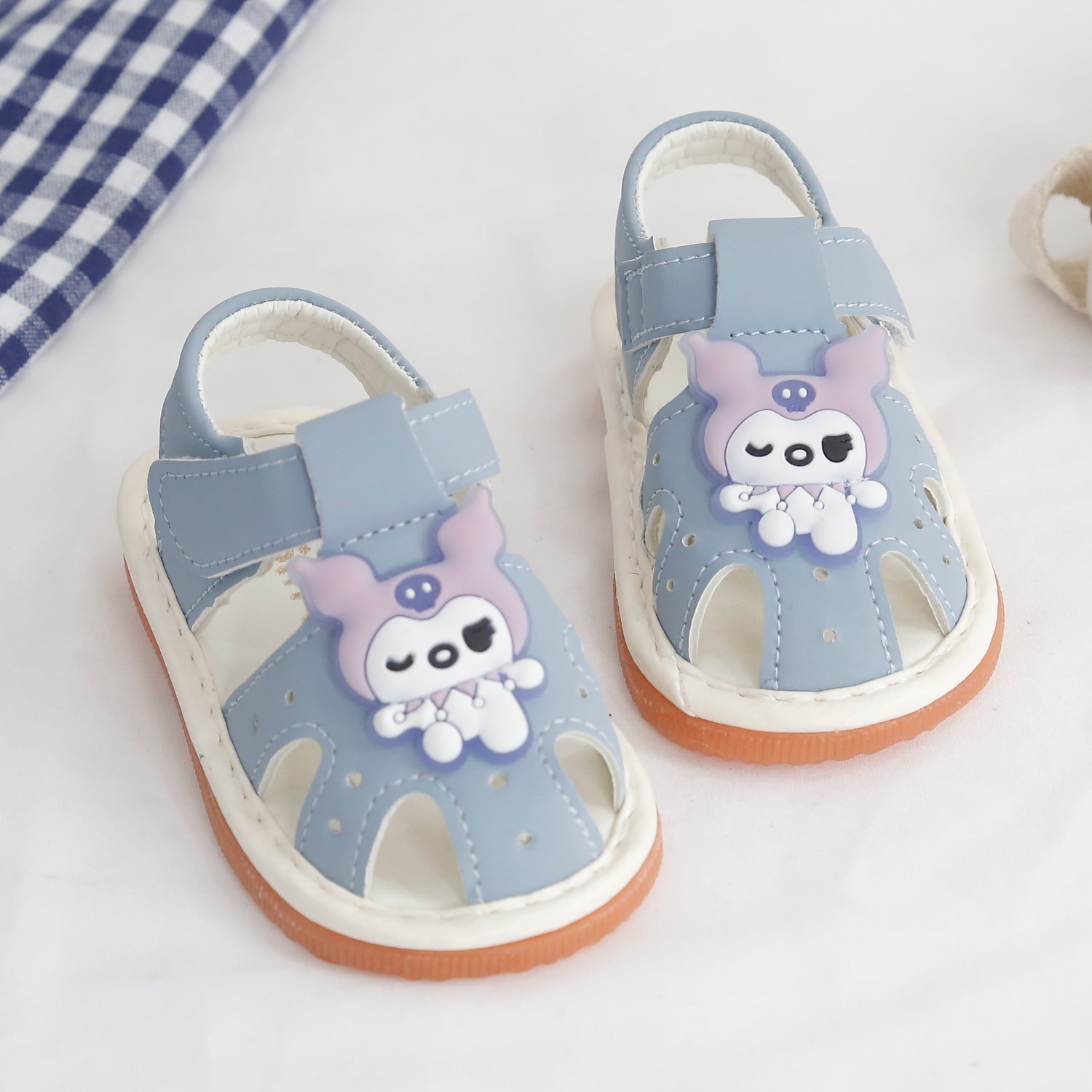 Dép Sandal tập đi họa tiết kuromi AC24H (Xanh dương) hình 1