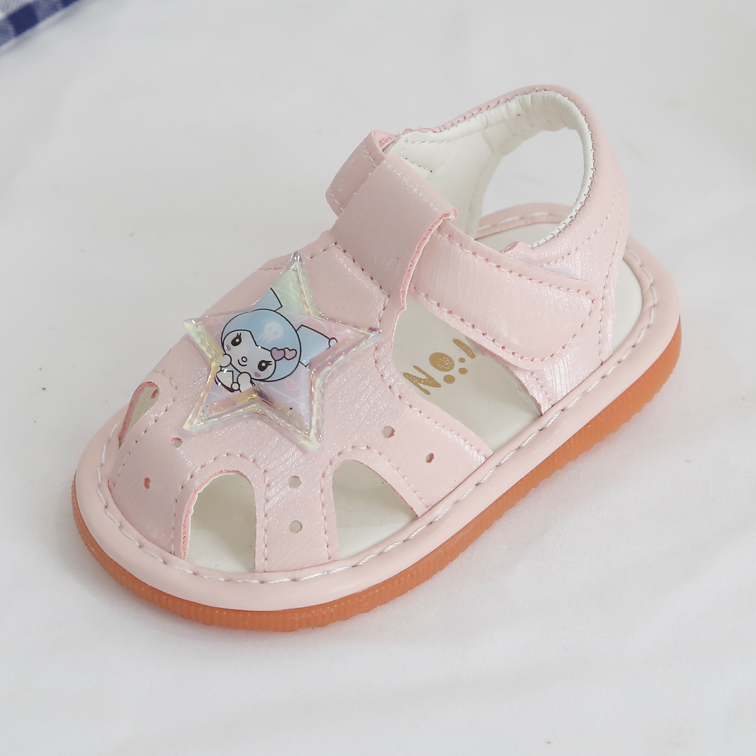 Ưu điểm của dép Sandal tập đi ngôi sao AC24H (Hồng)
